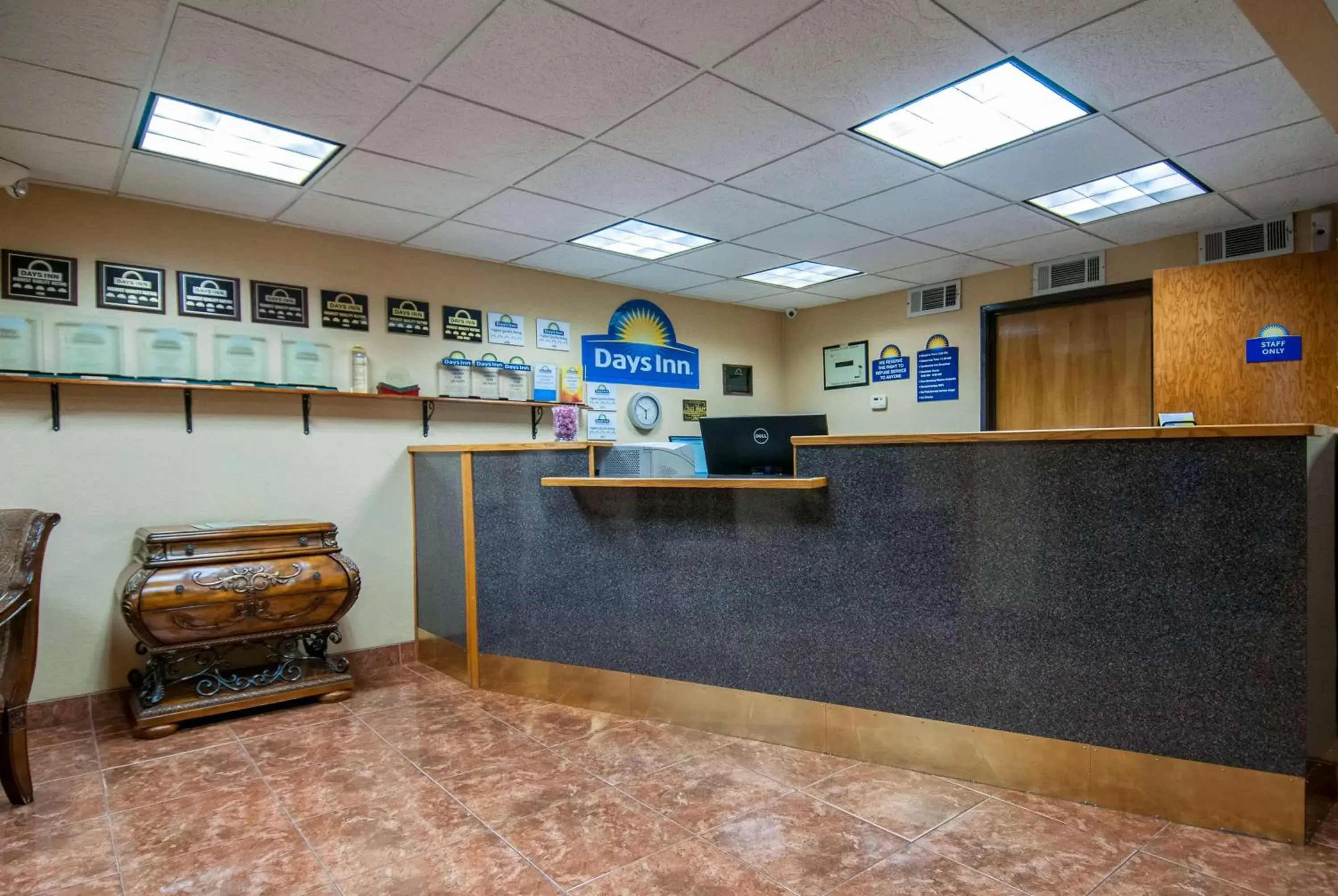 Lobby or reception in Days Inn by Wyndham Pauls Valley Lobby or reception in Days Inn by Wyndham Pauls Valley