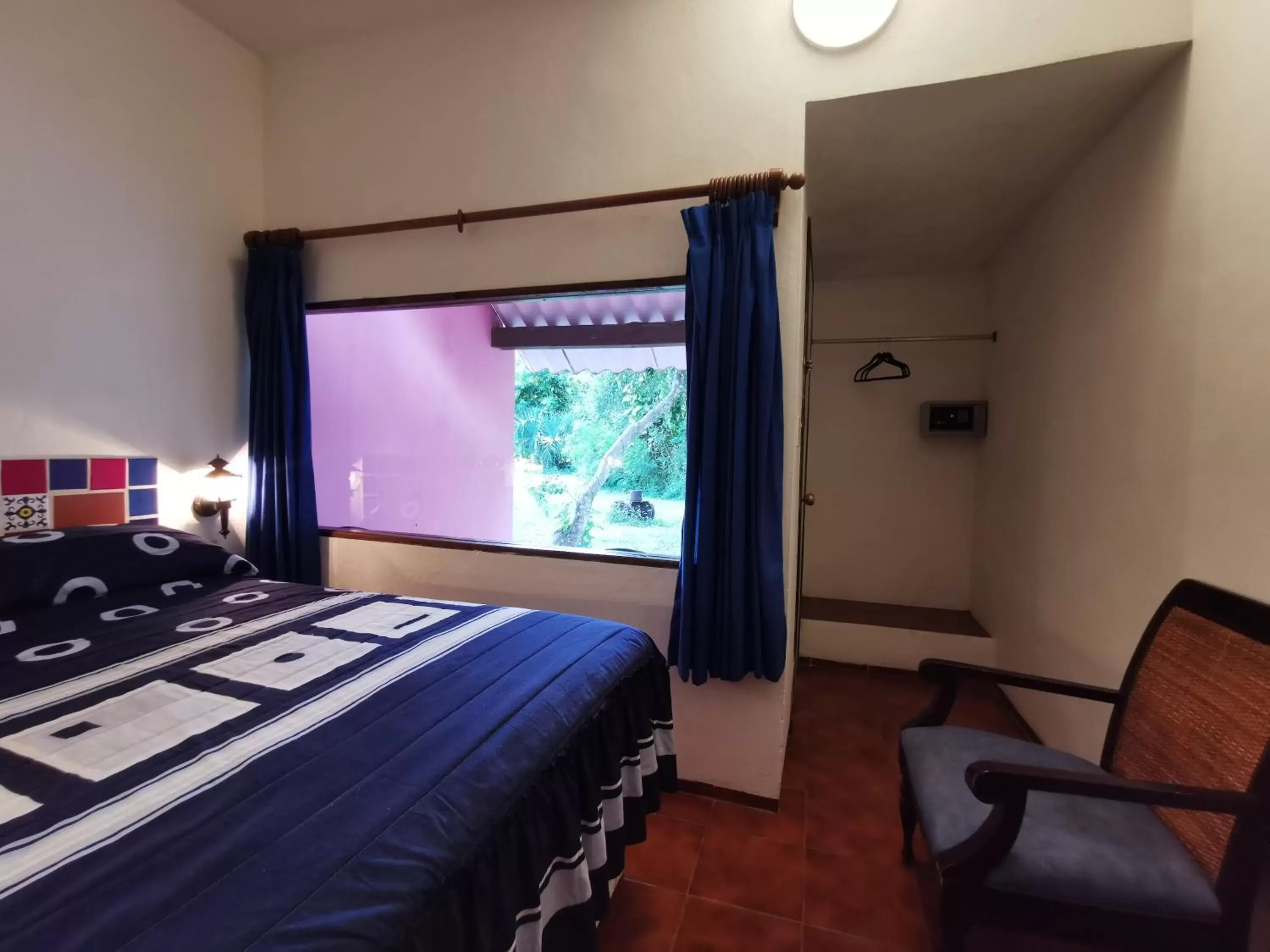 Bedroom, Bed in Hotel Doralba Inn Chichen