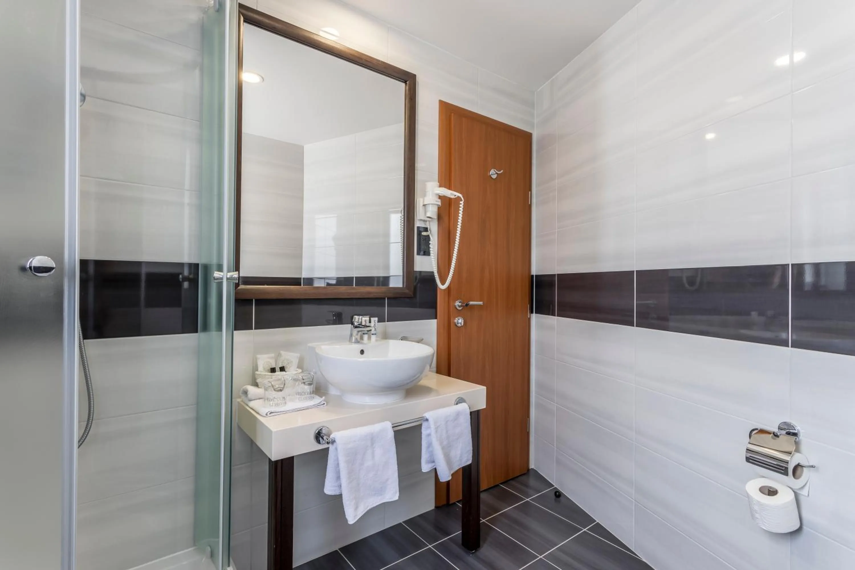 Bathroom in Hotel As