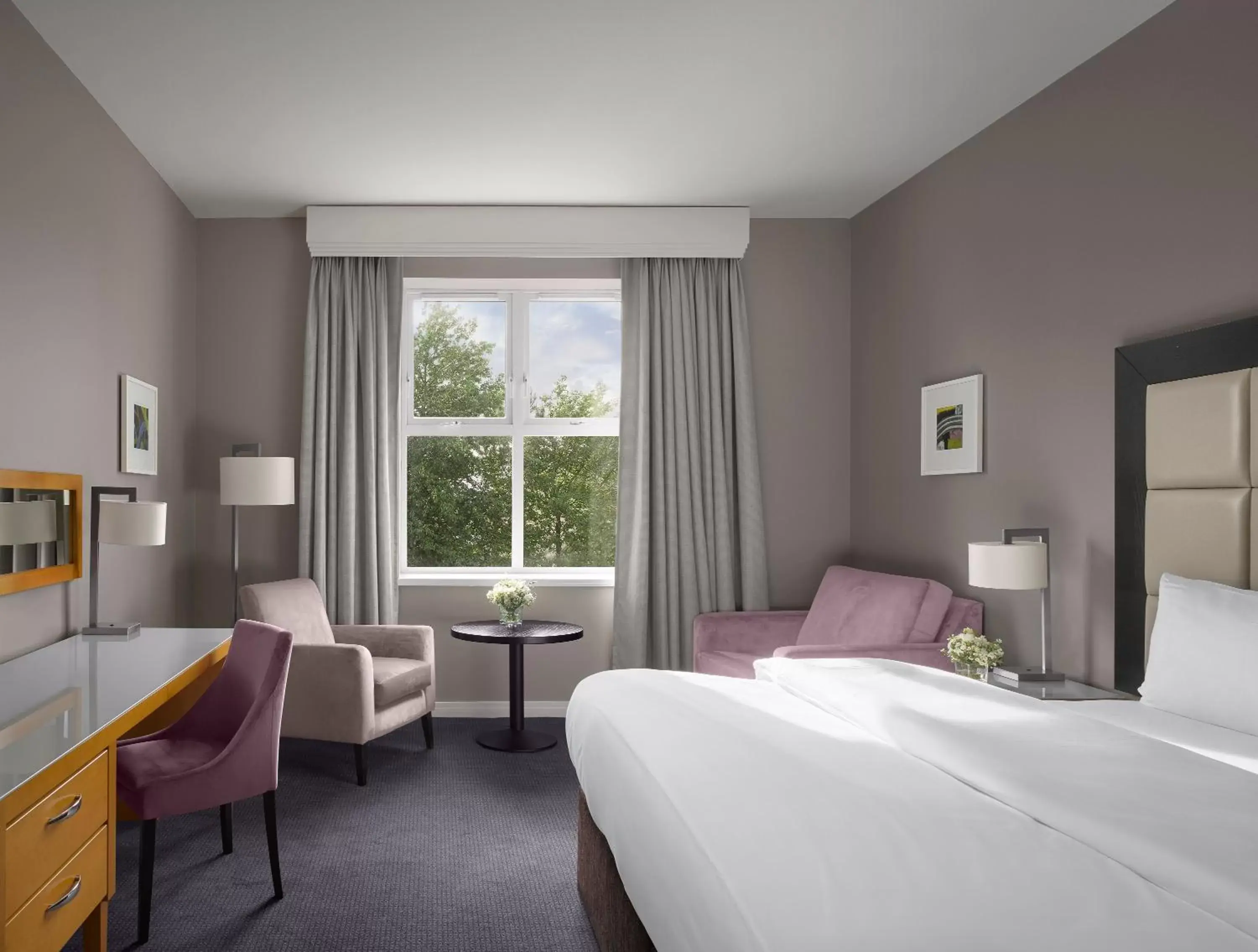 Bedroom in Radisson BLU Hotel & Spa, Sligo