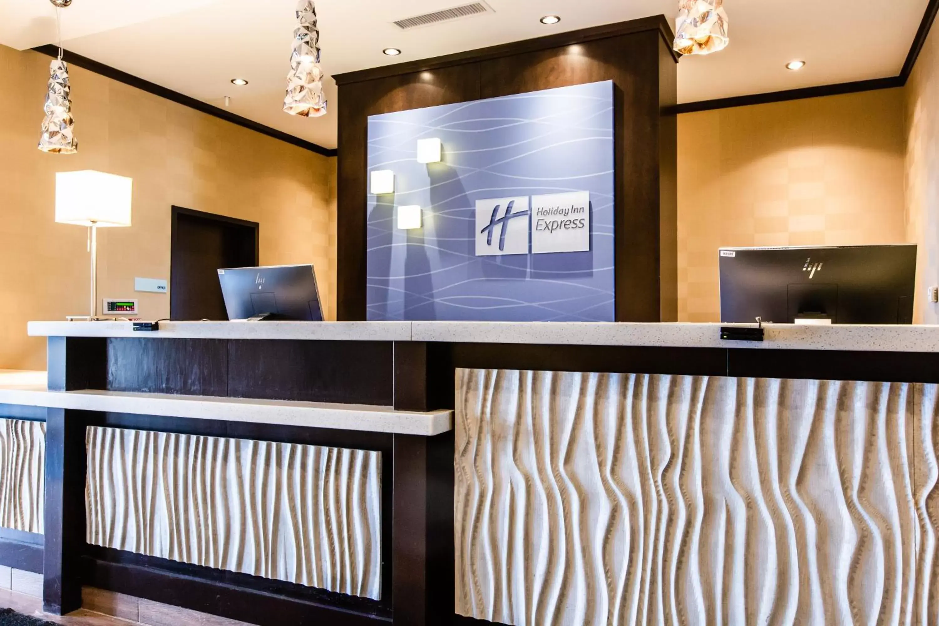 Property building, Lobby/Reception in Holiday Inn Express & Suites Spruce Grove - Stony Plain, an IHG Hotel