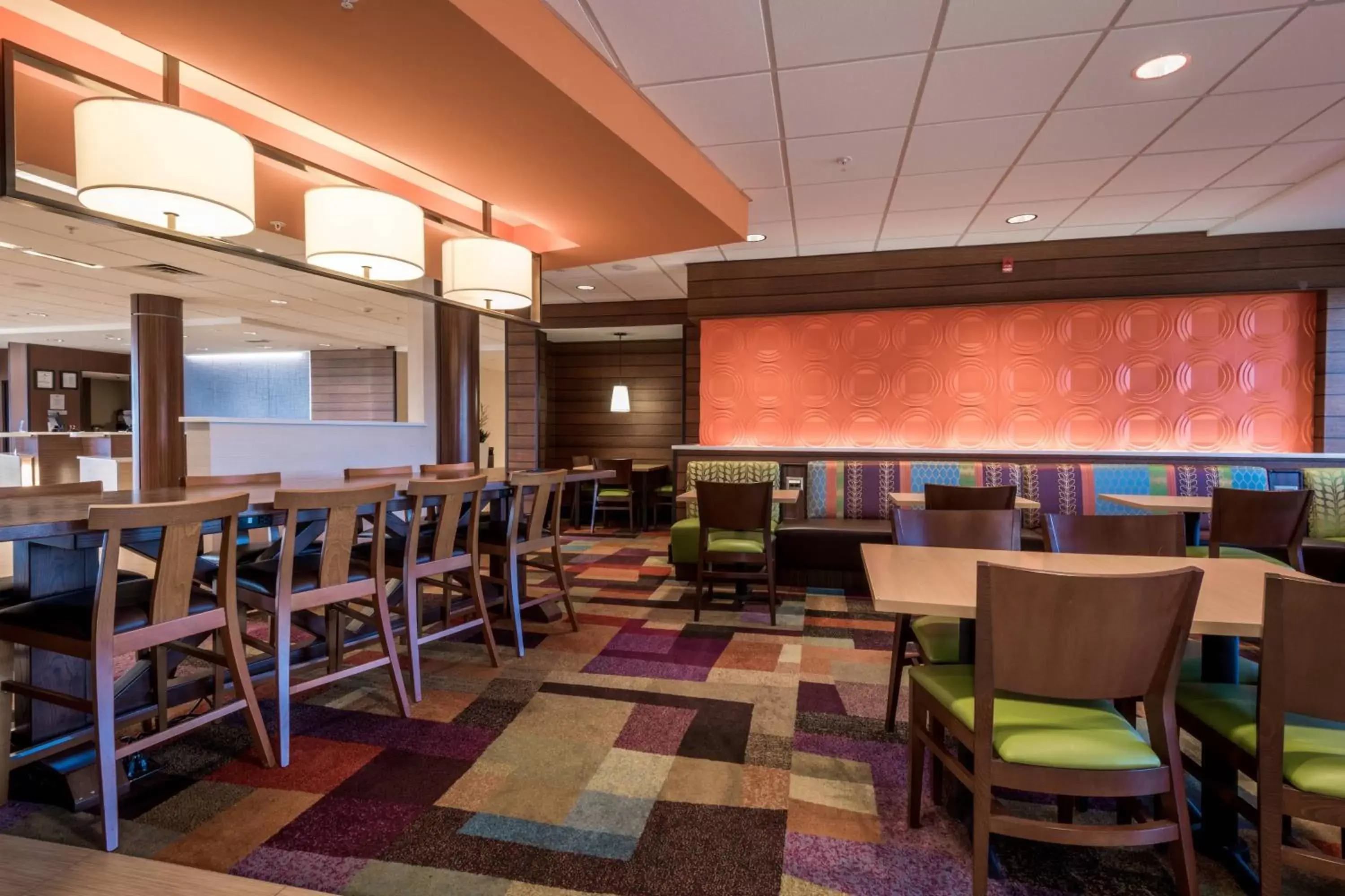 Breakfast, Restaurant/Places to Eat in Fairfield Inn & Suites by Marriott Atmore