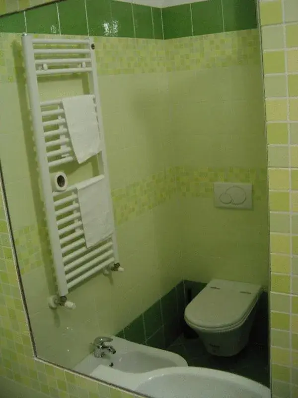 Bathroom in Eco Art Hotel Statuto
