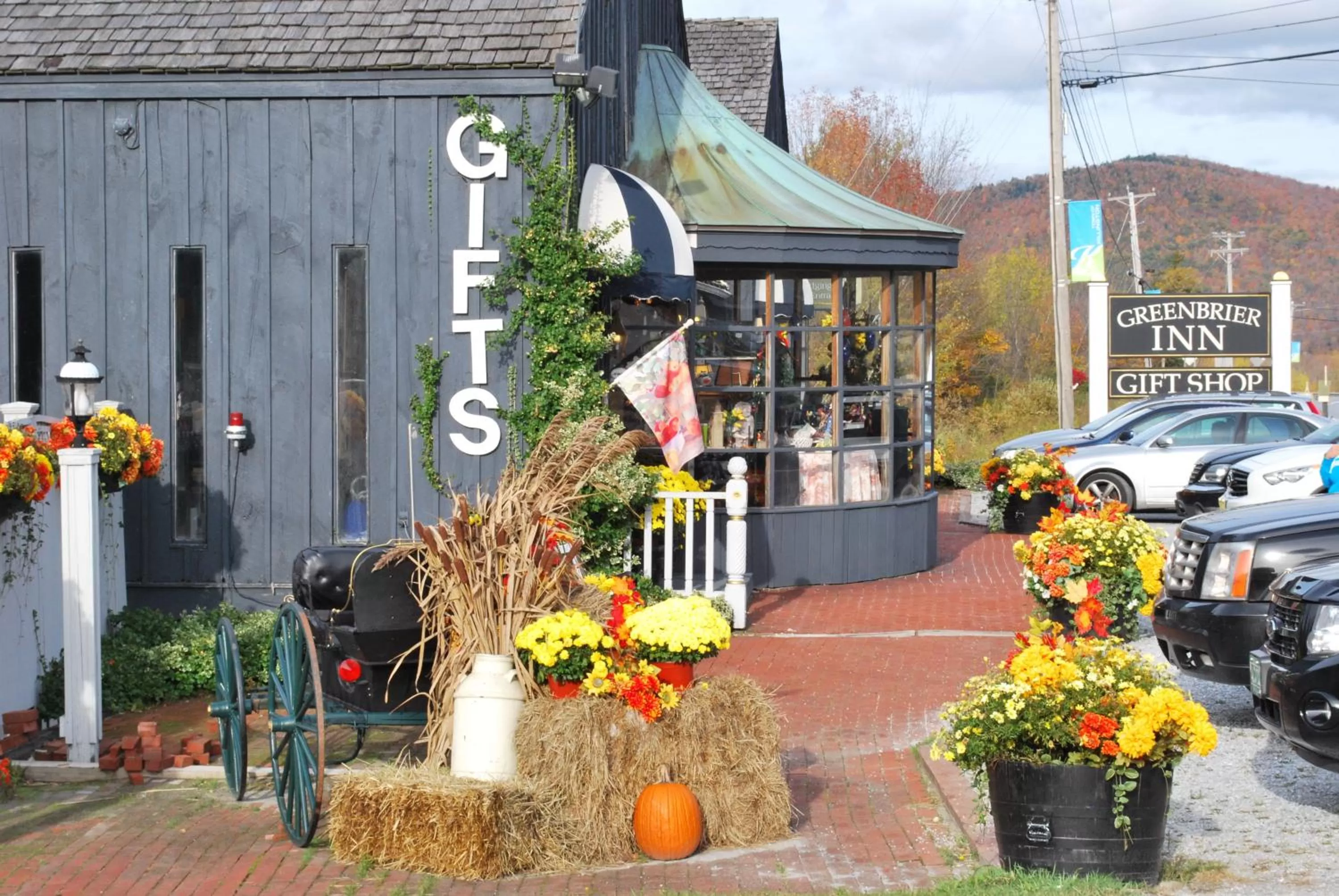 Decorative detail in Greenbrier Inn Killington