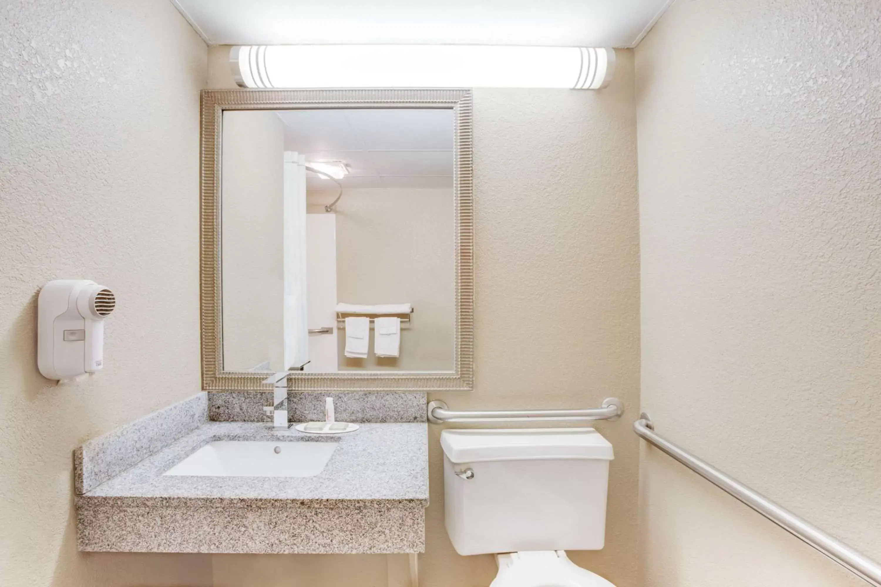 Bathroom in Super 8 by Wyndham Morrilton