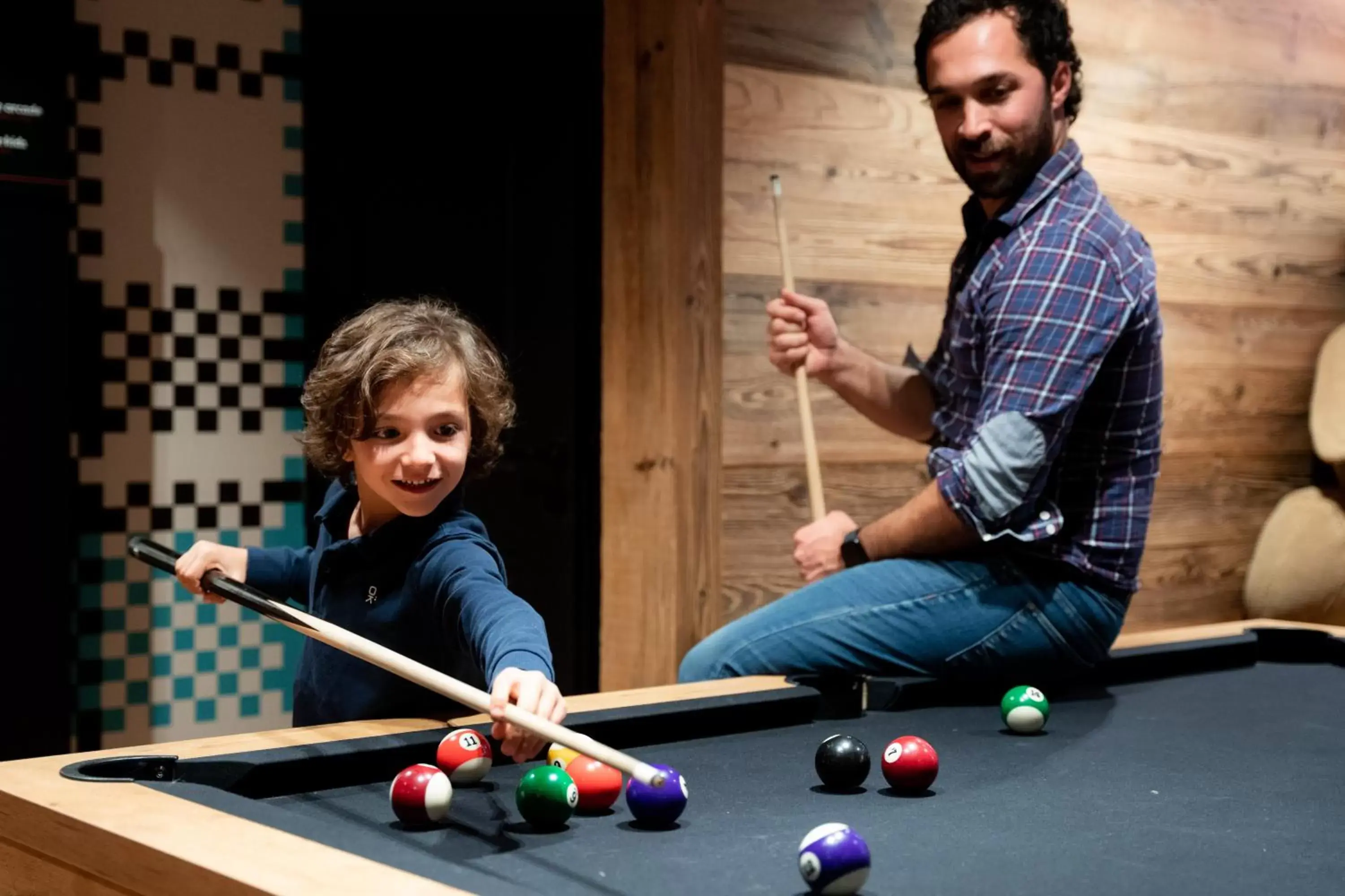 Billiard, Billiards in Hôtel Névé