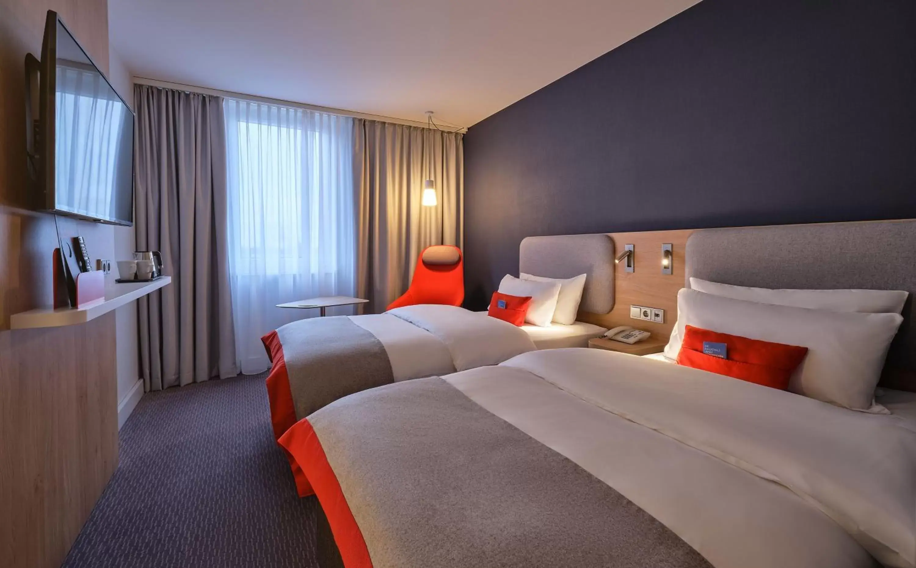 Photo of the whole room, Bed in Holiday Inn Express Frankfurt Airport, an IHG Hotel