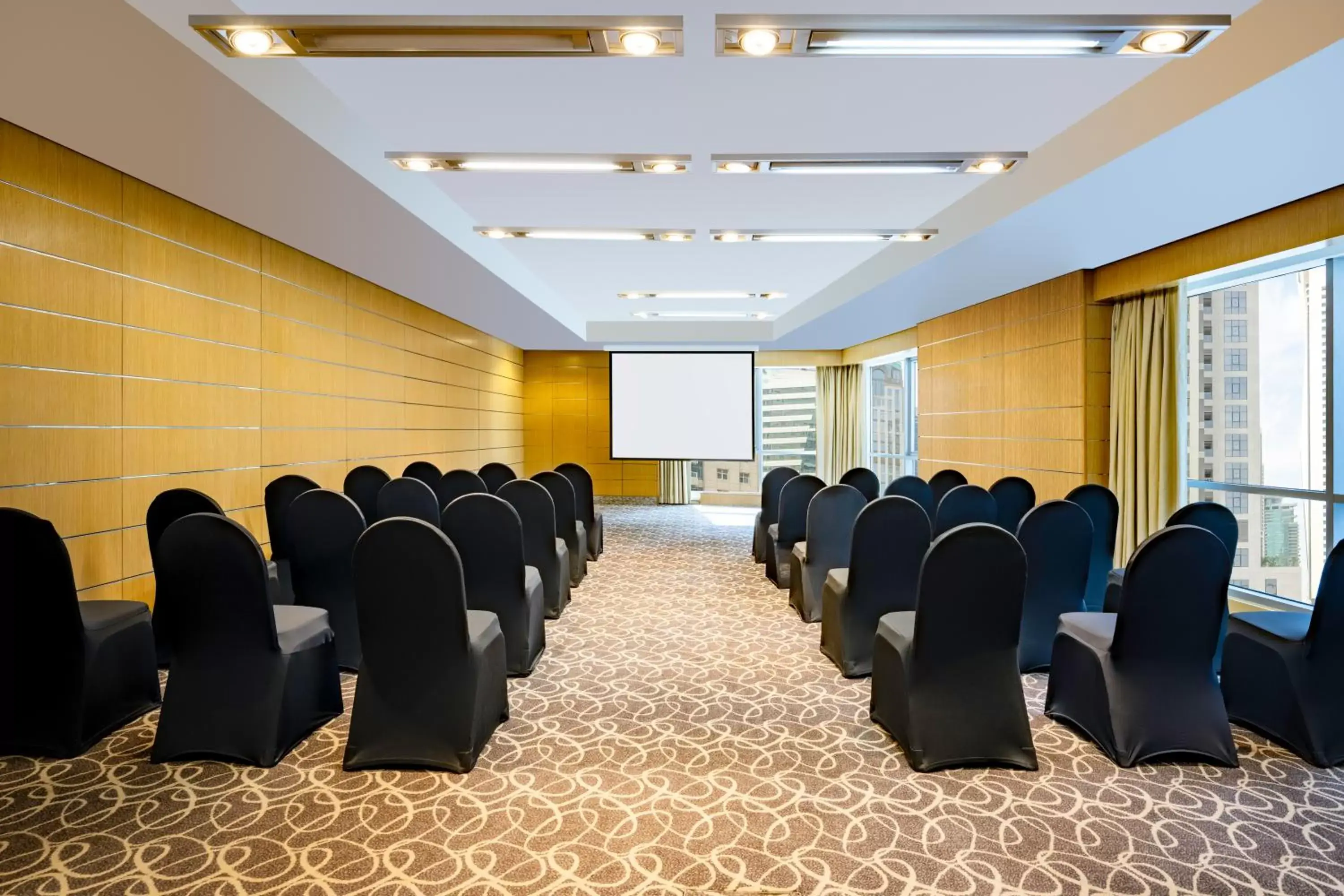 Meeting/conference room in Qabila Westbay Hotel by Marriott