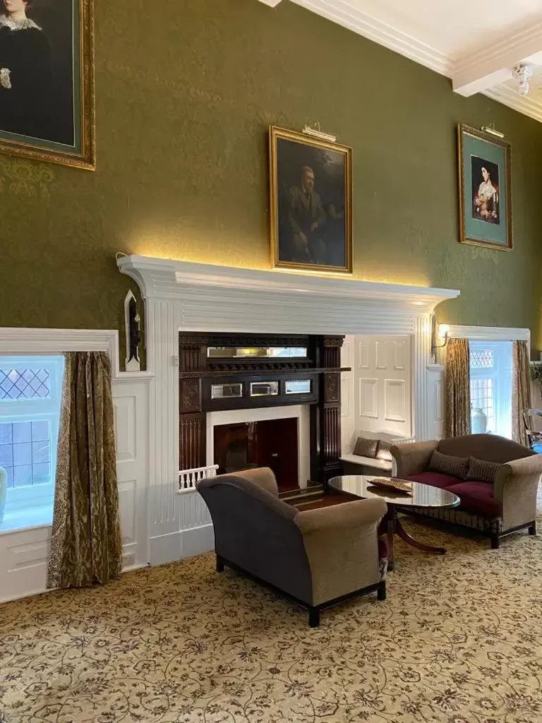 Bedroom in Langtry Manor Hotel