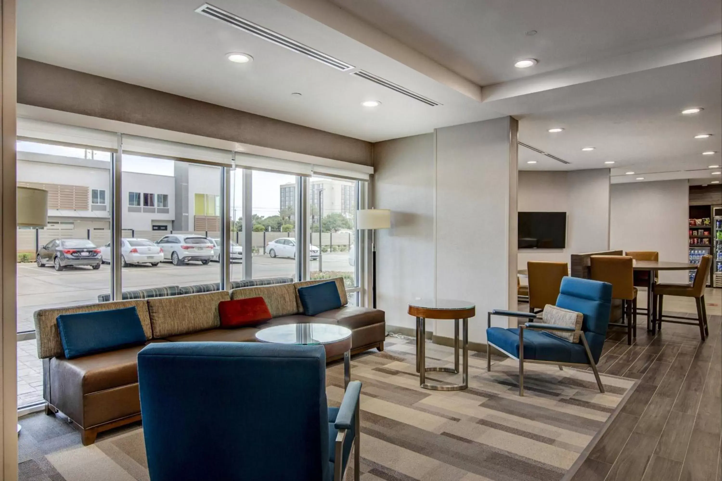 Lobby or reception, Restaurant/Places to Eat in TownePlace Suites by Marriott Houston Hobby Airport
