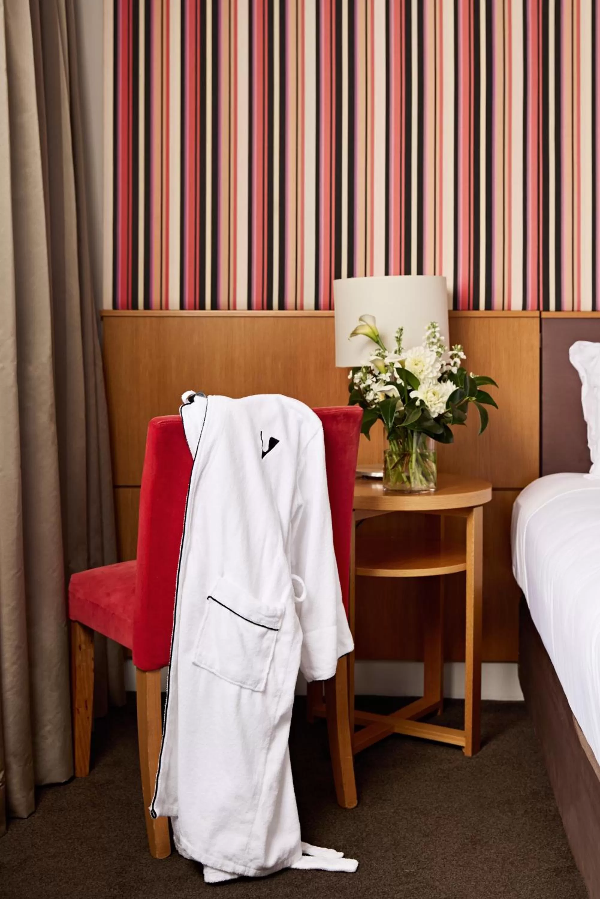 Bedroom, Bed in View Sydney