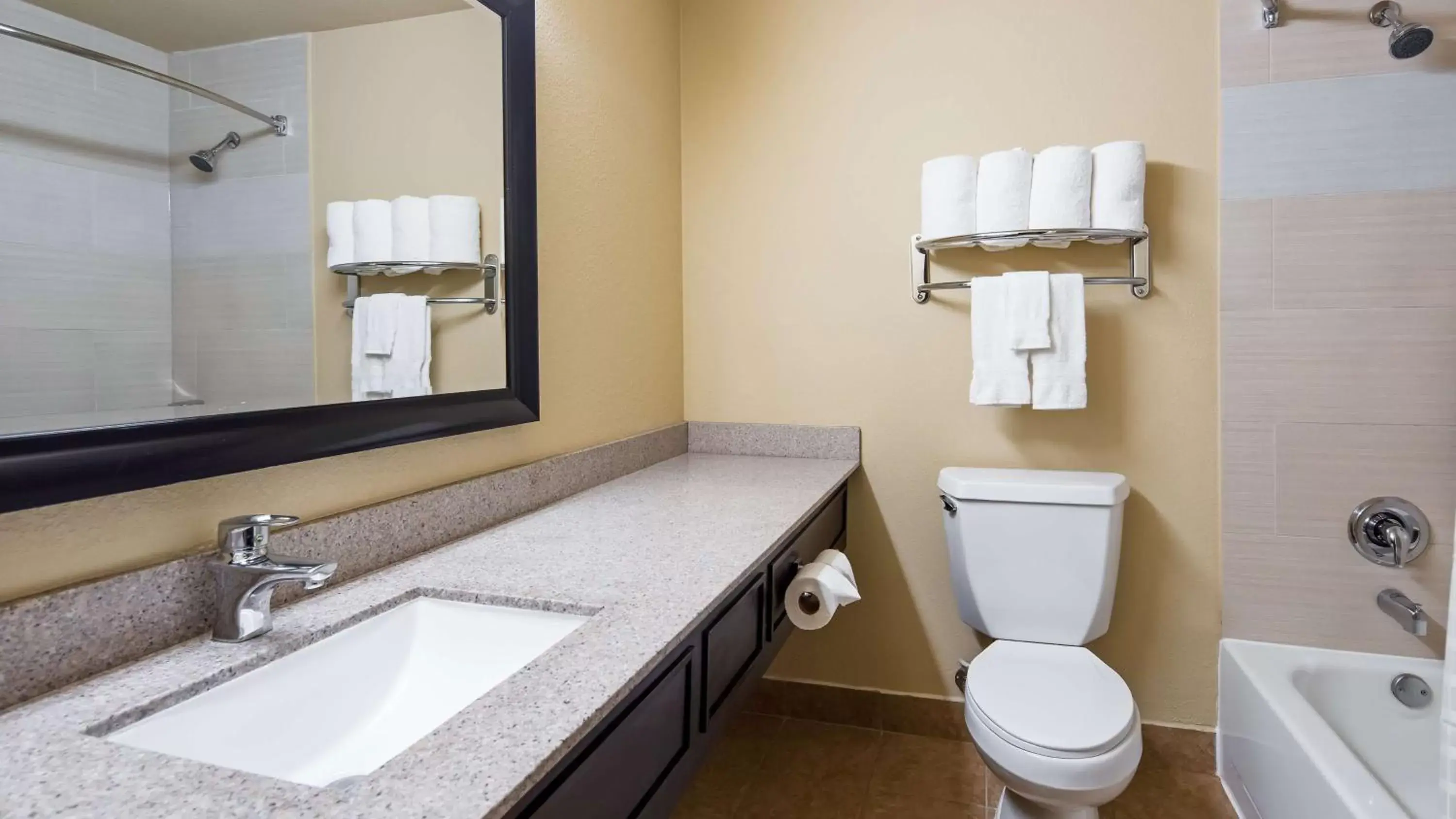 Bathroom in Best Western Plus Addison/Dallas Hotel