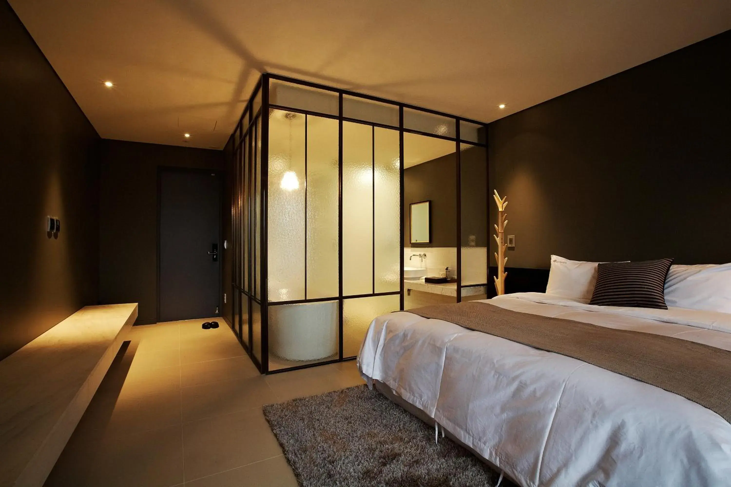 Photo of the whole room, Bed in Urban Boutique Hotel