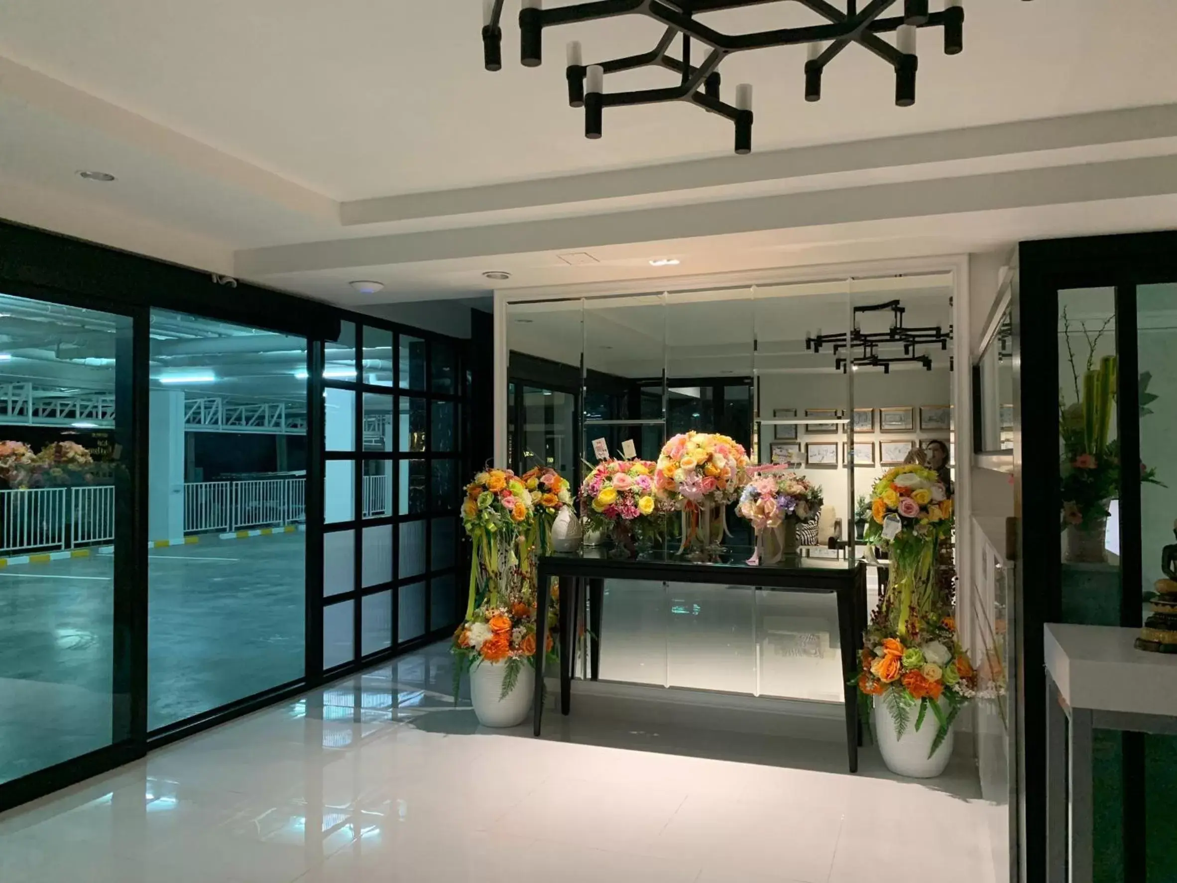 Property building in Icare Residence & Hotel Property building in Icare Residence & Hotel