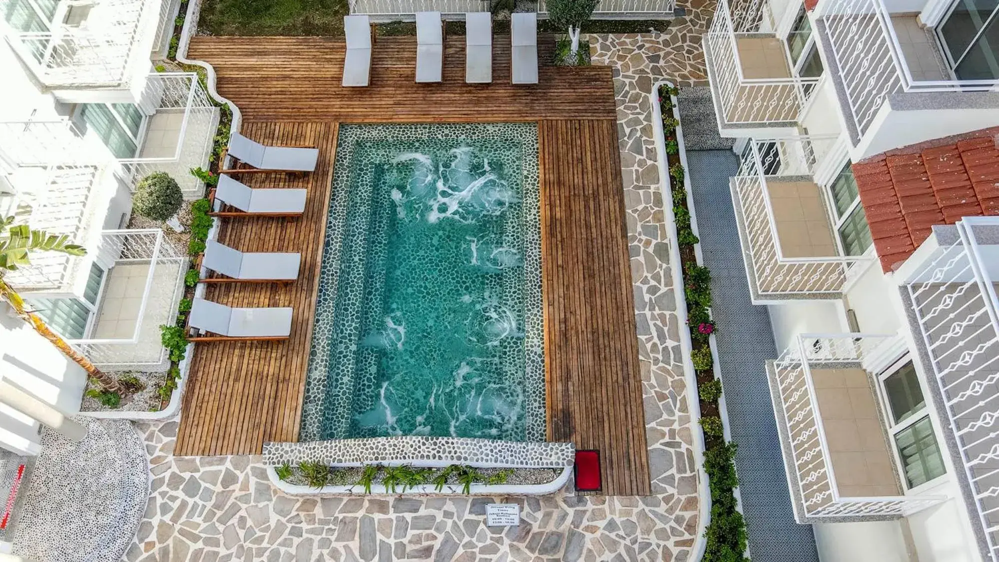 Pool View in Montebello Deluxe Hotel