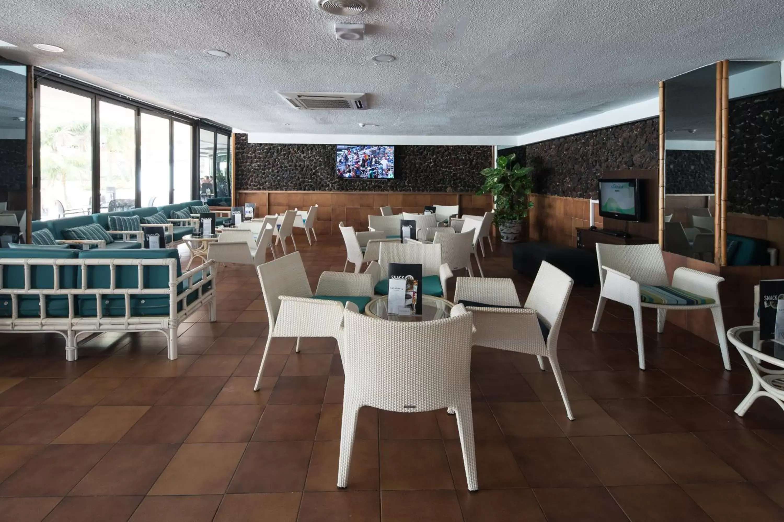 Lounge or bar, Restaurant/Places to Eat in Catalonia Oro Negro