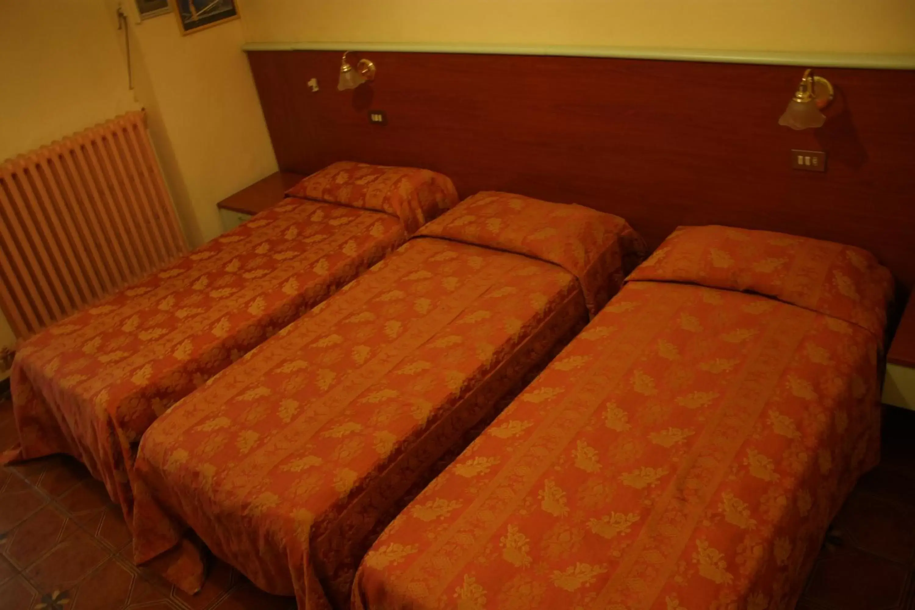 Bed in Hotel MM Dateo