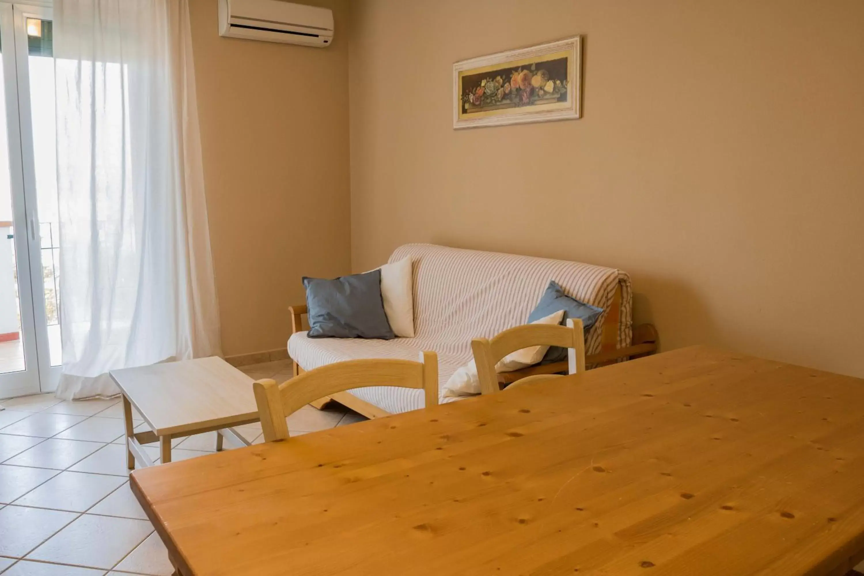 Living room, Bed in Le Residenze di Santa Costanza - Le Dimore