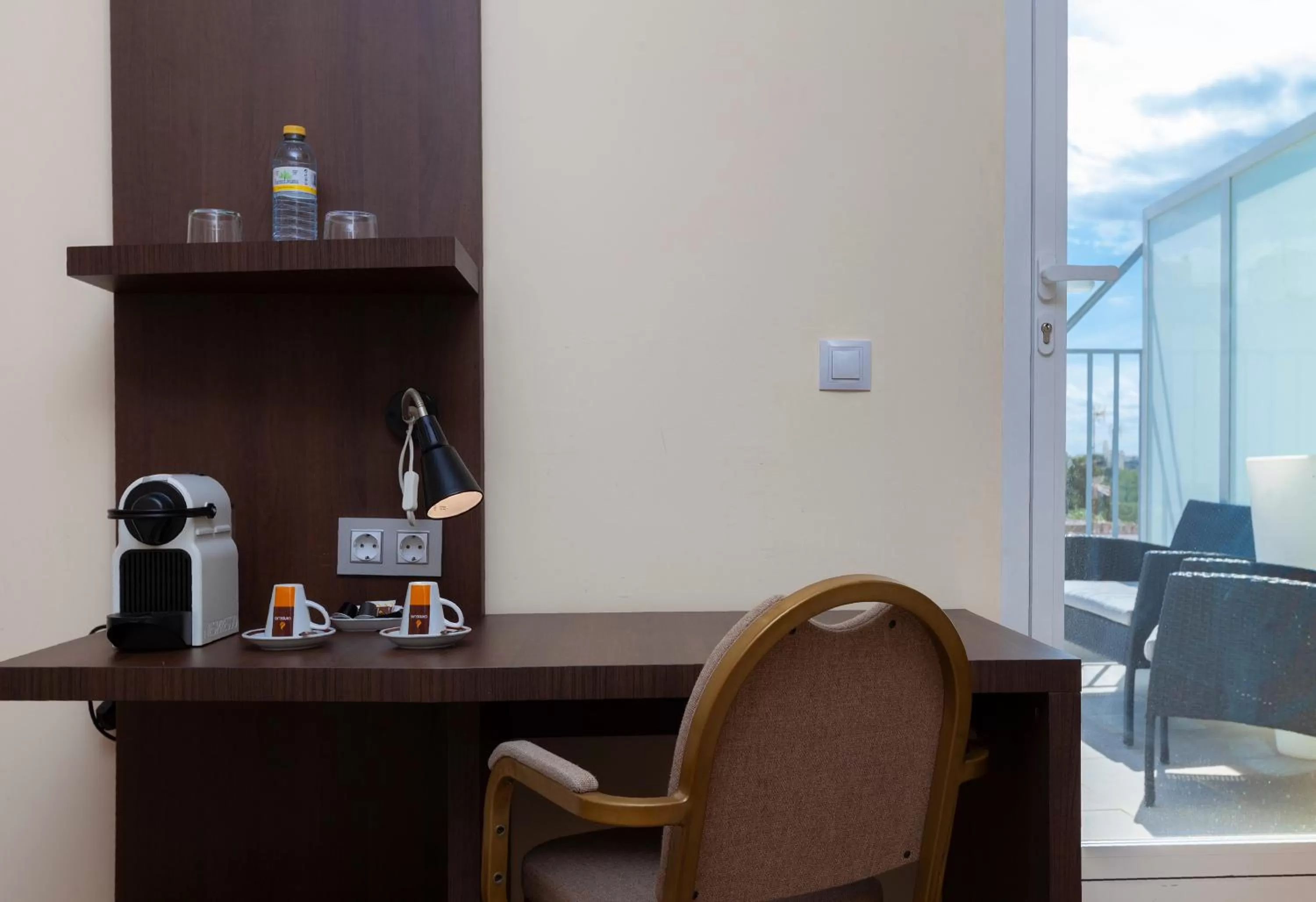 Seating area in Hotel Olympia Universidades