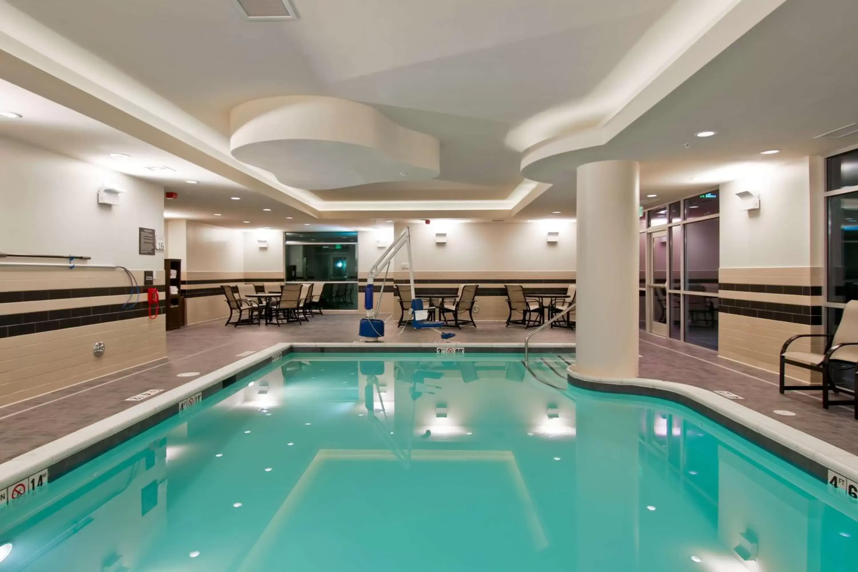Pool view, Swimming Pool in Hampton Inn & Suites Bellevue Downtown/Seattle