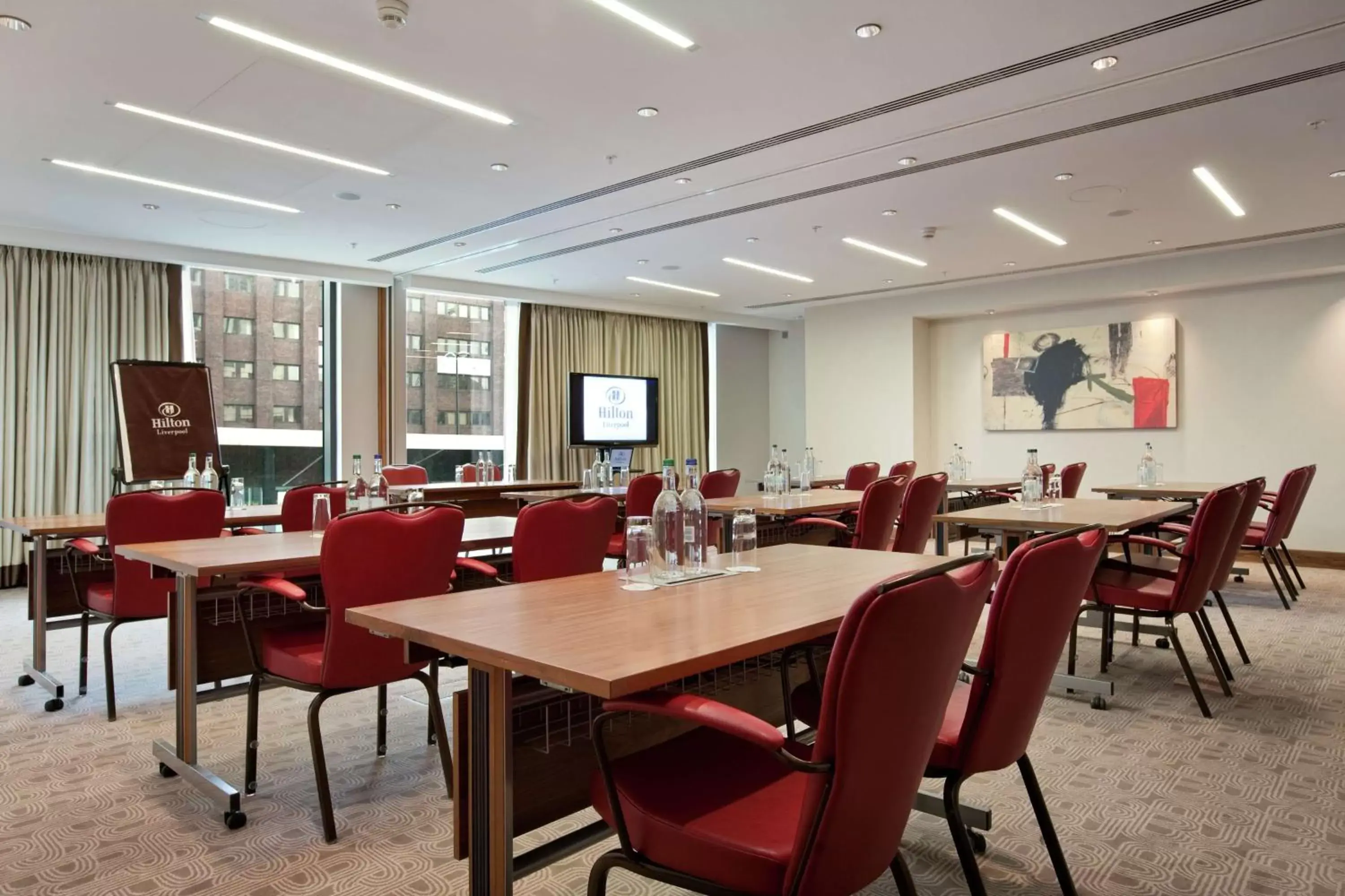 Meeting/conference room, Restaurant/Places to Eat in Hilton Liverpool City Centre