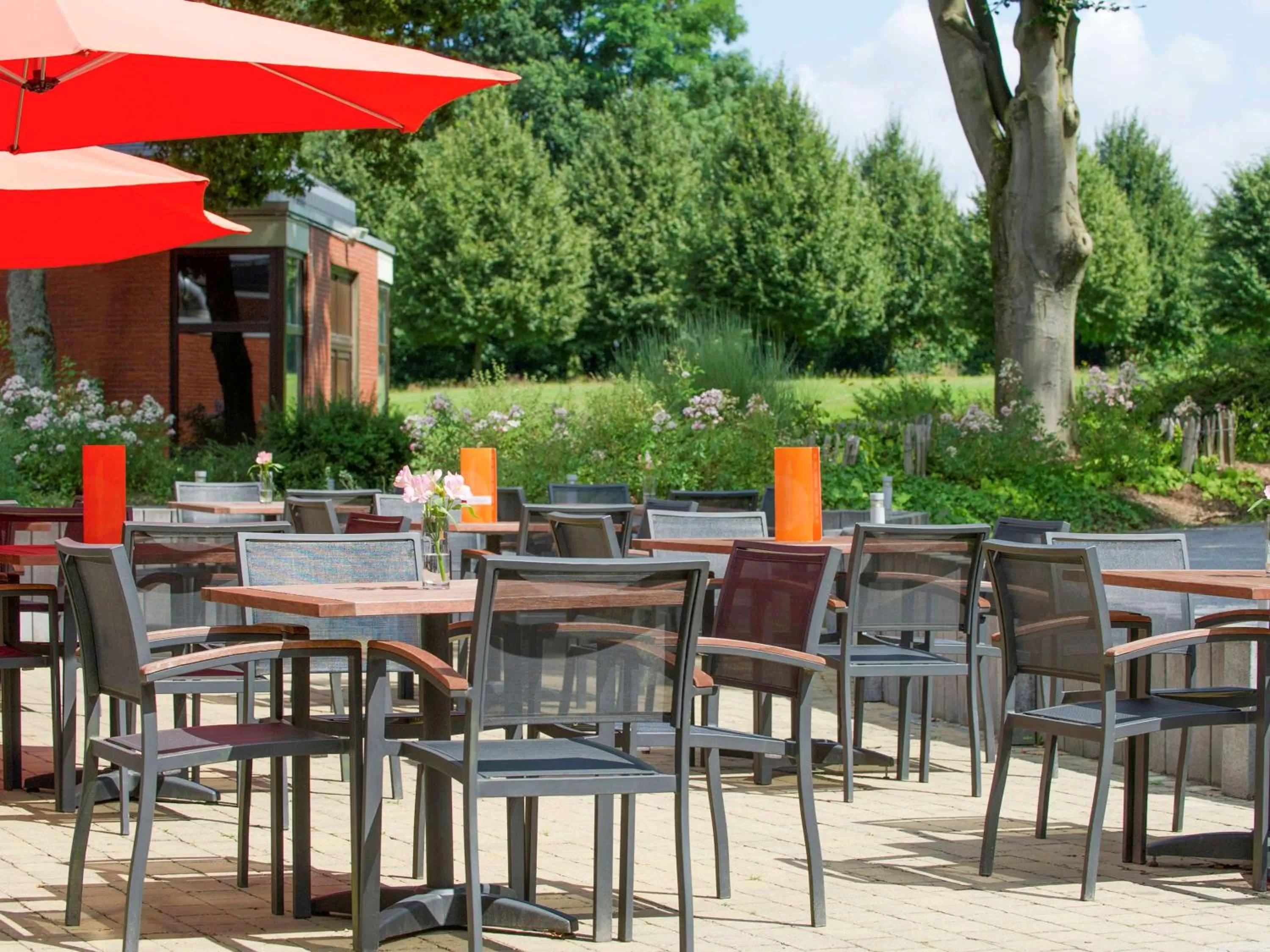 Property building in ibis Styles Louvain-la-Neuve Hotel and Events