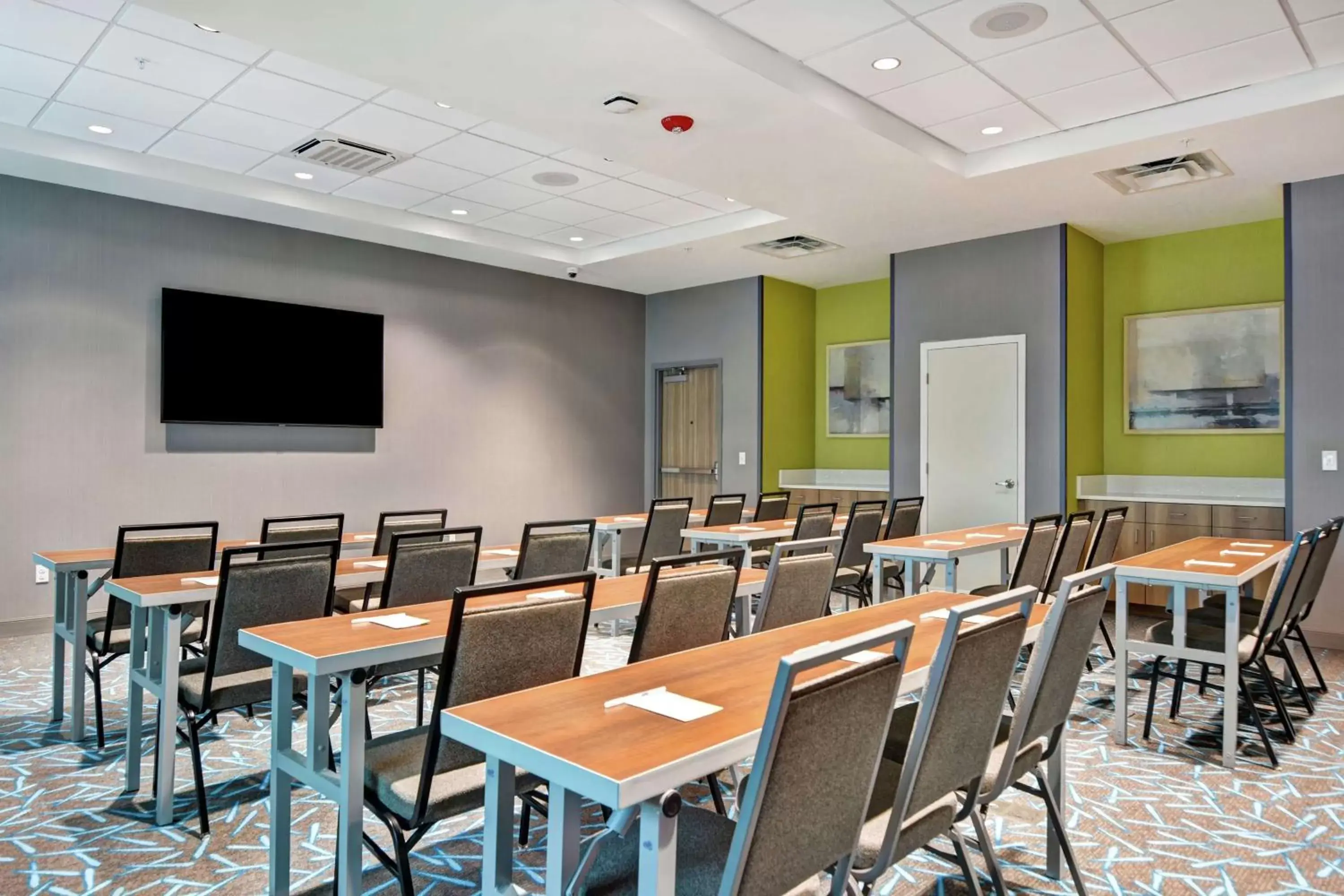 Meeting/conference room in Home2 Suites By Hilton Jacksonville South St Johns Town Ctr