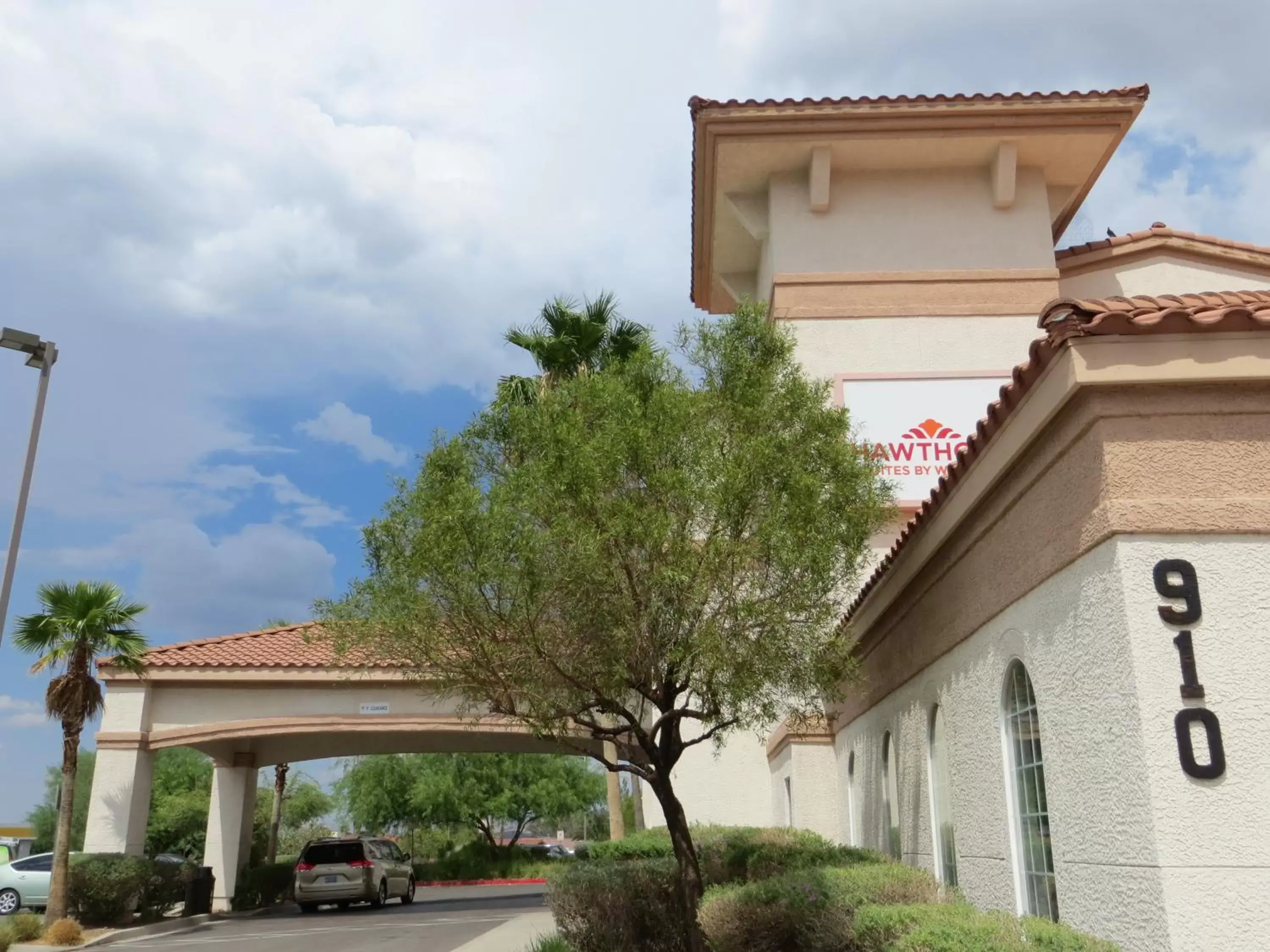 Facade/entrance, Property Building in Hawthorn Suites Las Vegas