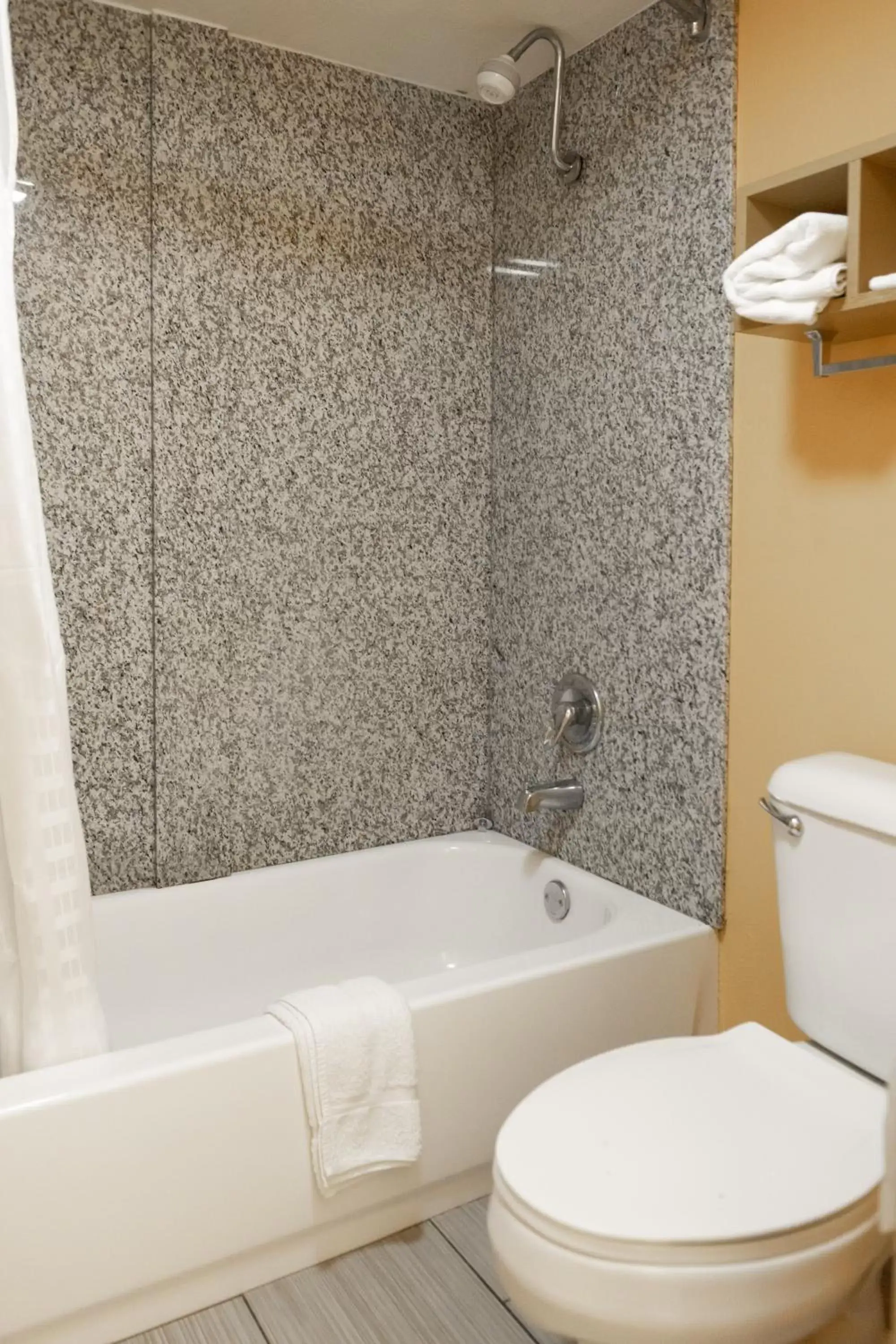 Deluxe Queen Room with Two Queen Beds - Non-Smoking in Morrilton Inn Deluxe Queen Room with Two Queen Beds - Non-Smoking in Morrilton Inn