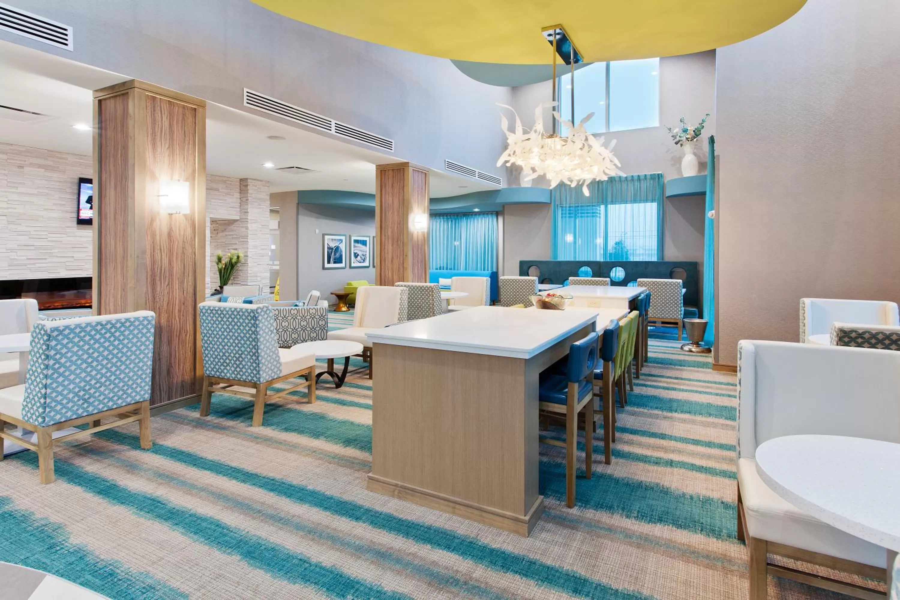 Breakfast in Holiday Inn Express & Suites Warner Robins North West by IHG