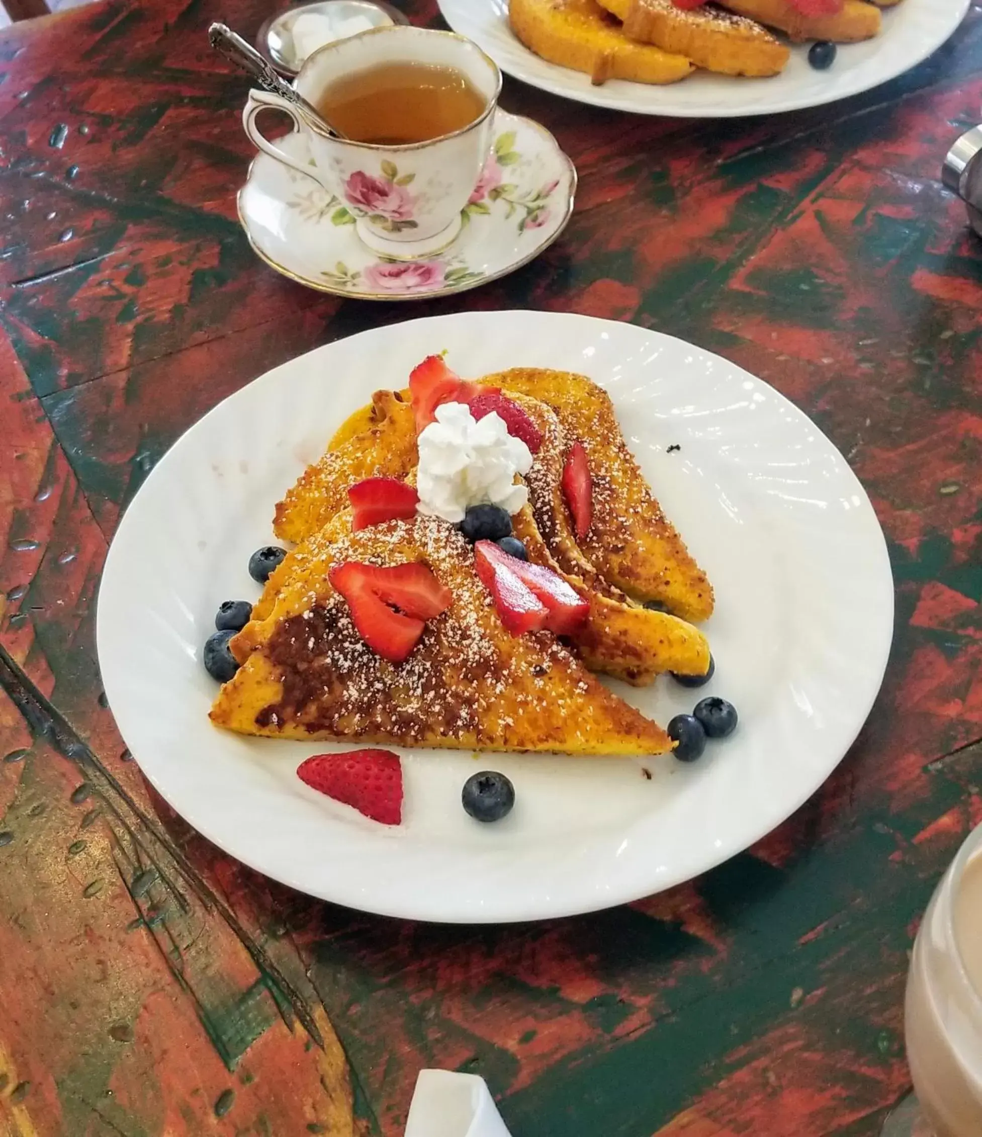 Breakfast in The Mulberry Inn -An Historic Bed and Breakfast
