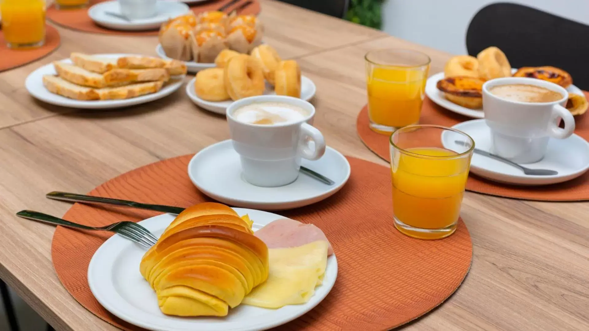 Breakfast in Hotel Made inn Faro Breakfast in Hotel Made inn Faro