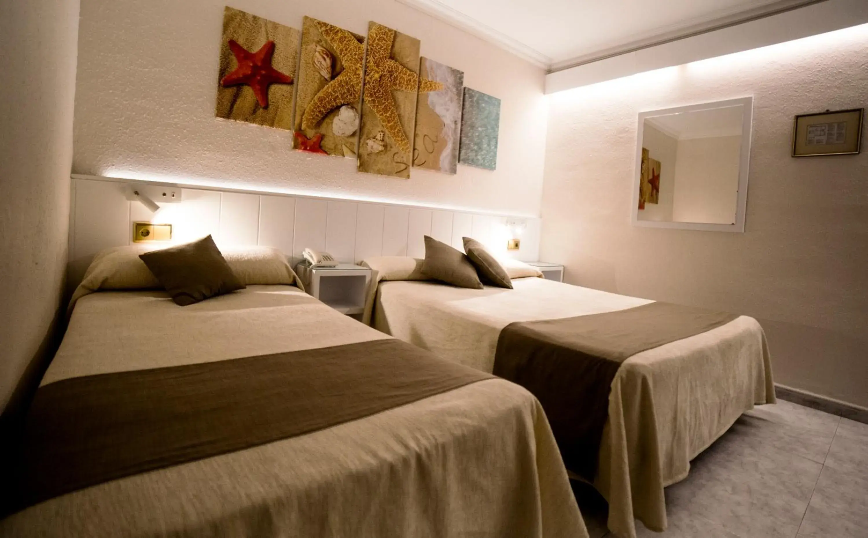 Bed in Hotel Claramar