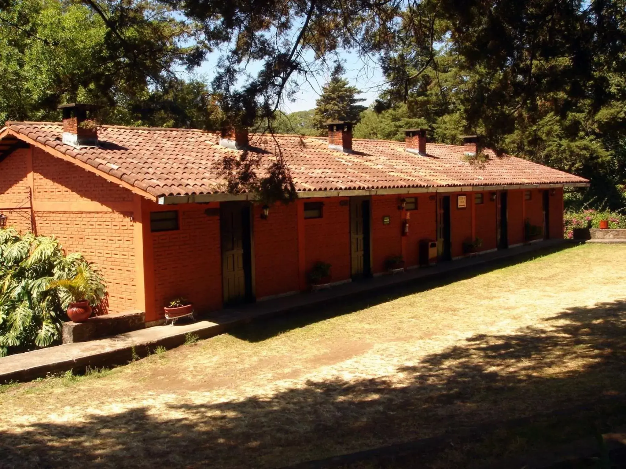 Area and facilities, Property Building in Hotel Pie de la Sierra