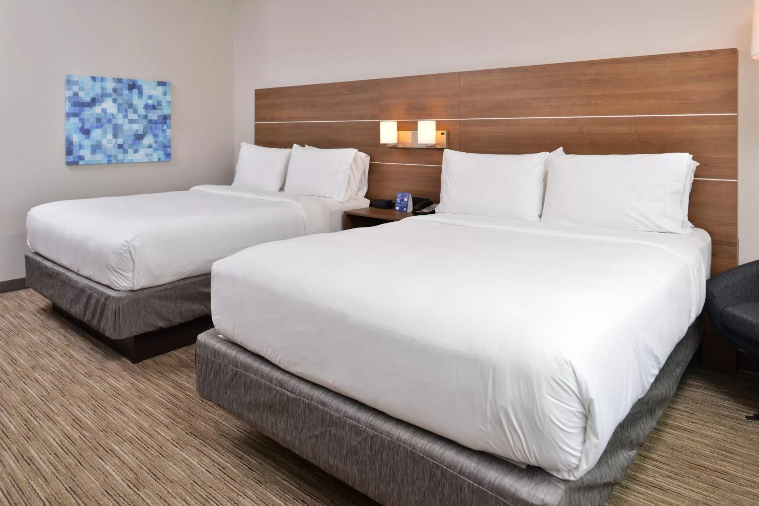 Photo of the whole room, Bed in Holiday Inn Express - Early by IHG