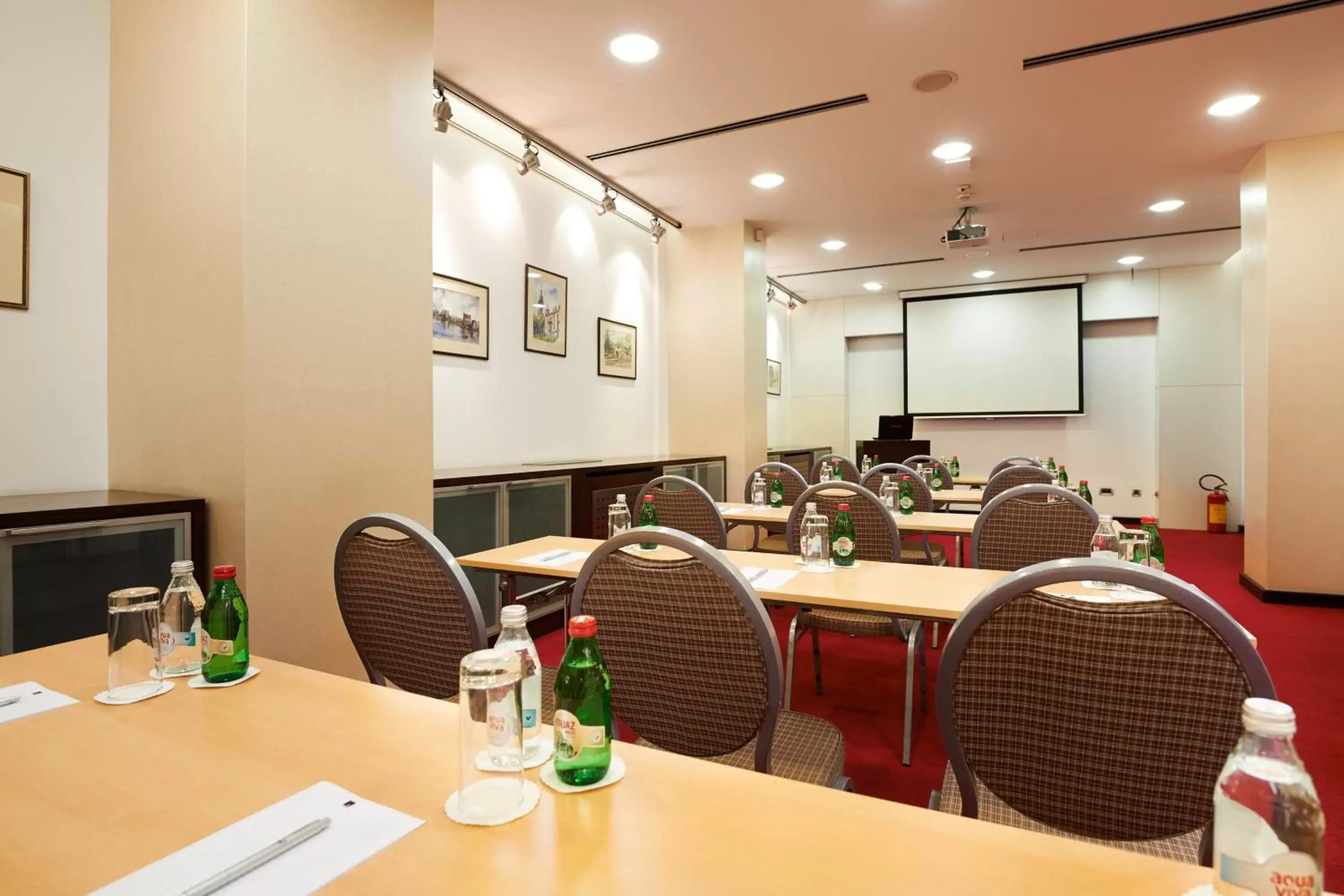 Business facilities in IN Hotel Beograd