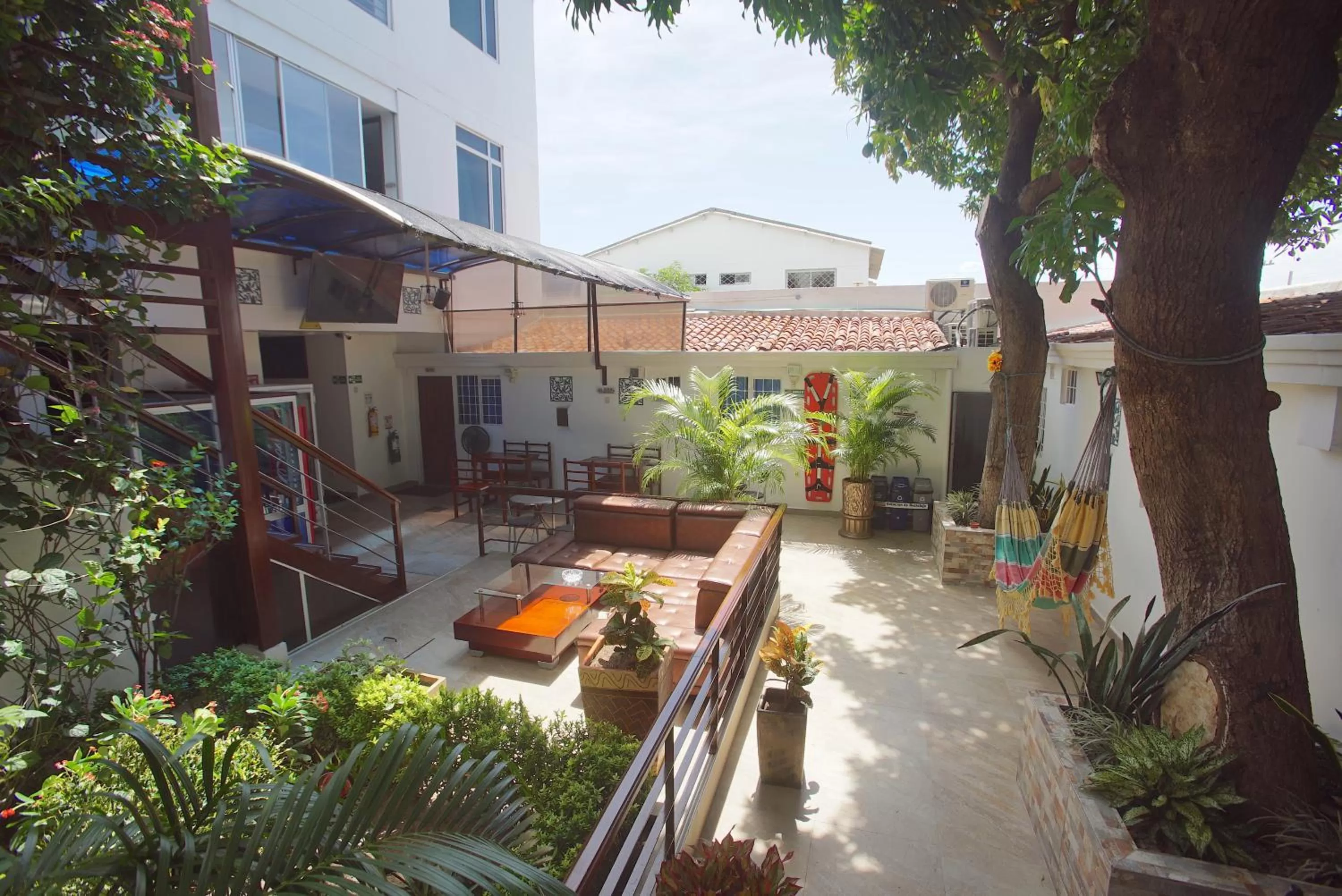 Patio, Property Building in Hotel Ucla Center