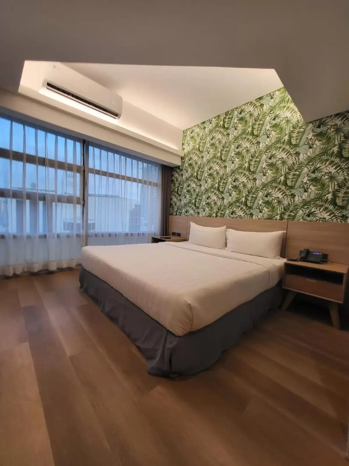 Bedroom, Bed in Infinity Tower Suites