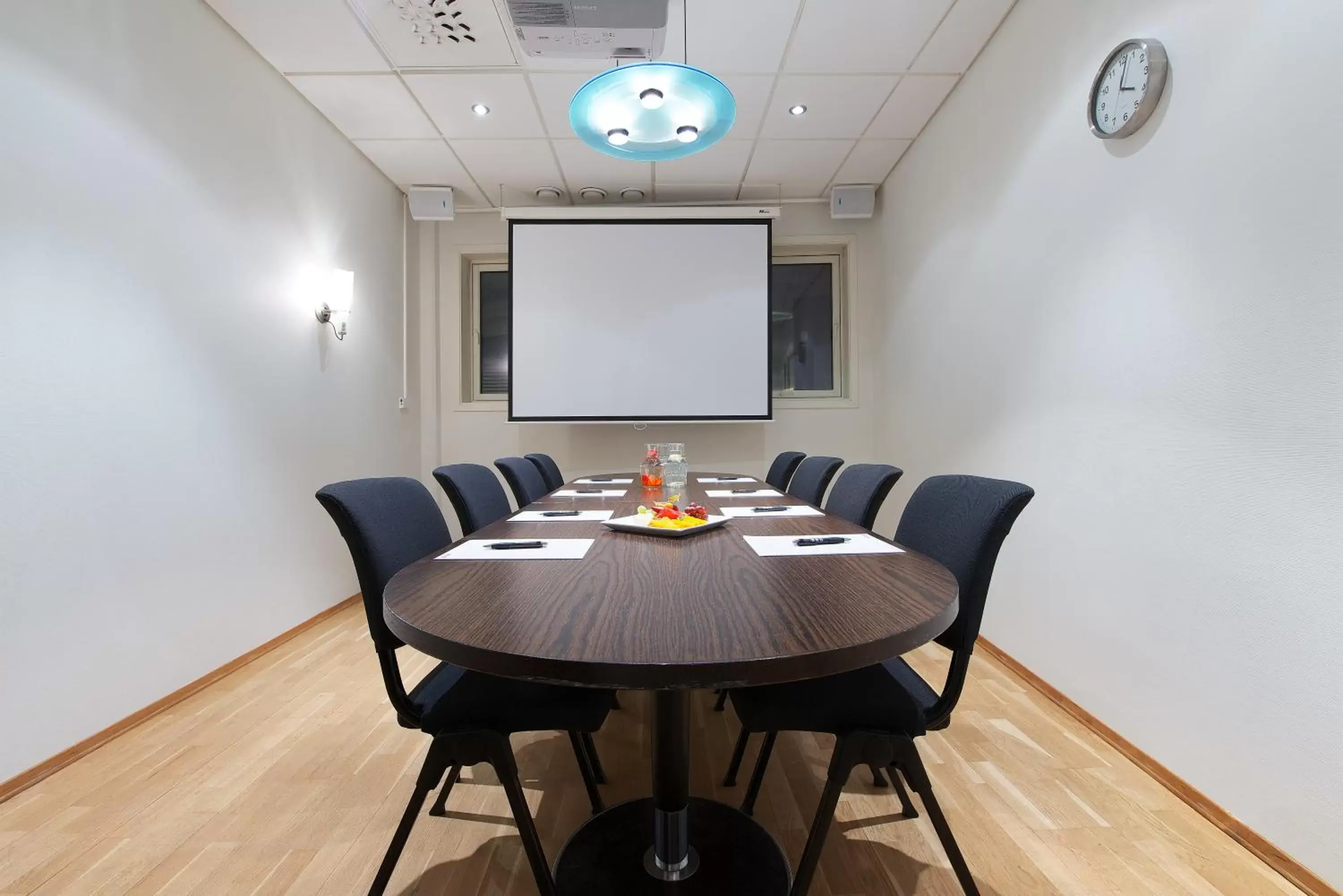 Meeting/conference room in Clarion Collection Hotel Aurora
