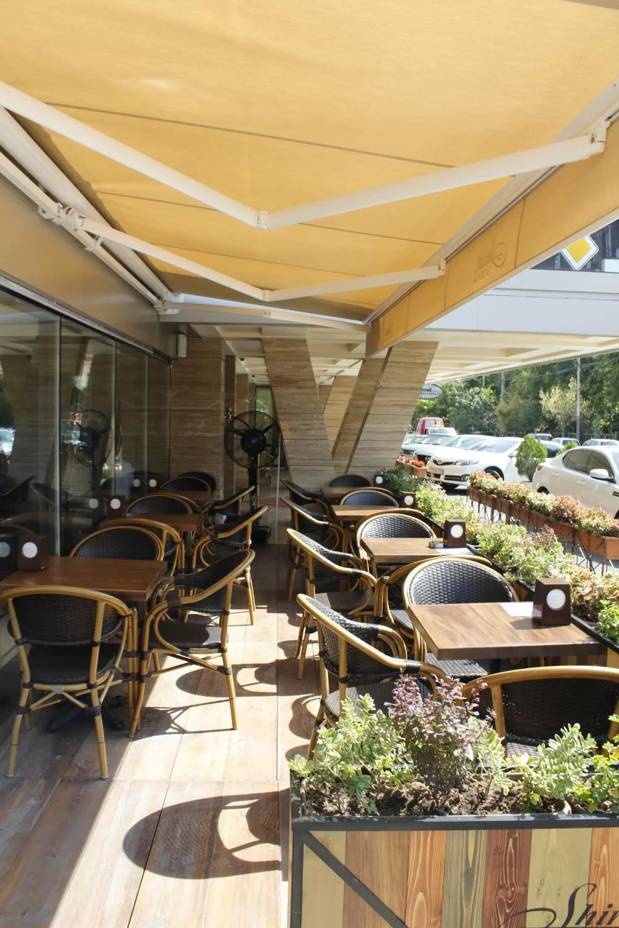 Facade/entrance in Shirak Hotel Facade/entrance in Shirak Hotel