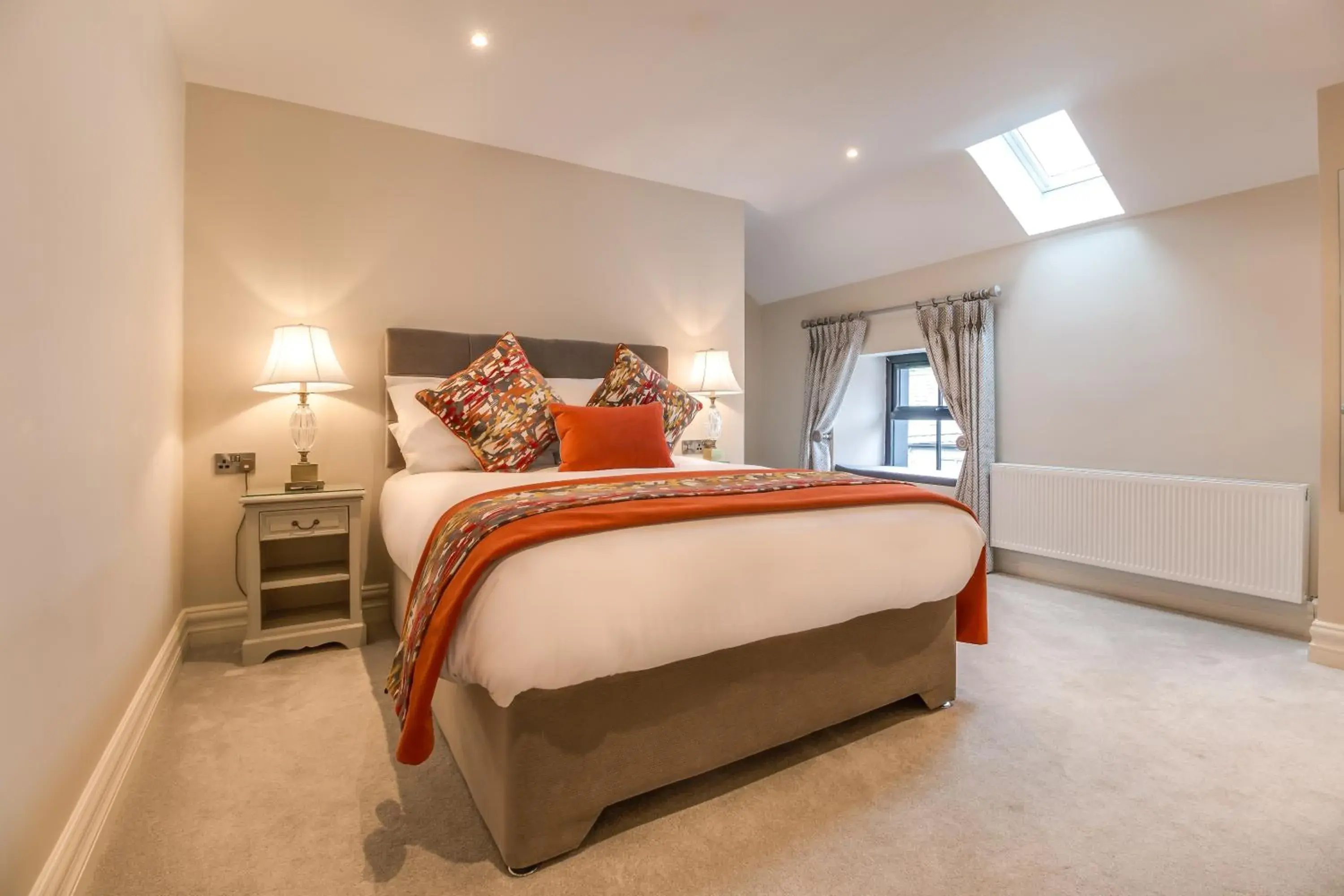 Deluxe Double Room - single occupancy in Kingston's Townhouse