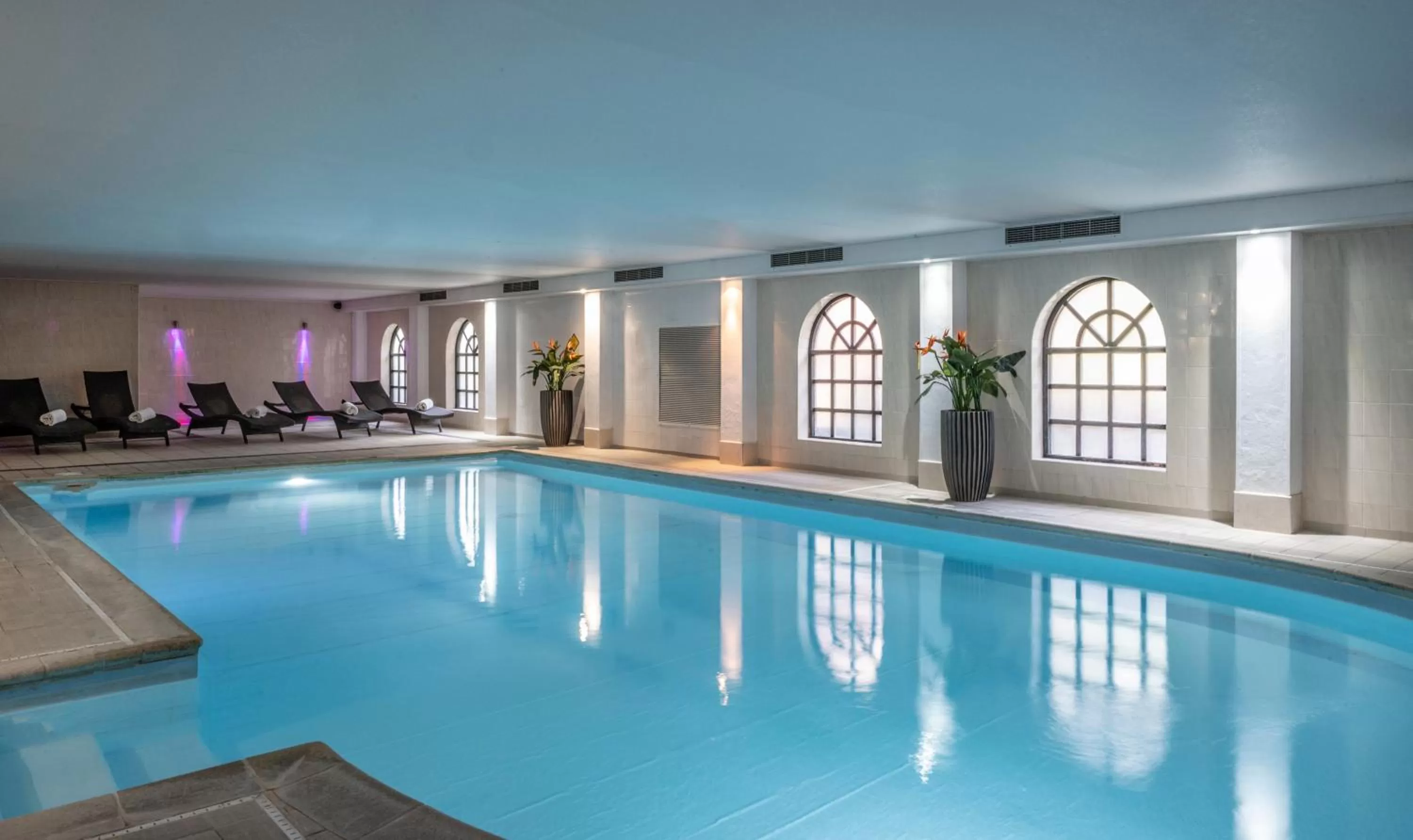 Pool view in Brandshatch Place Hotel & Spa