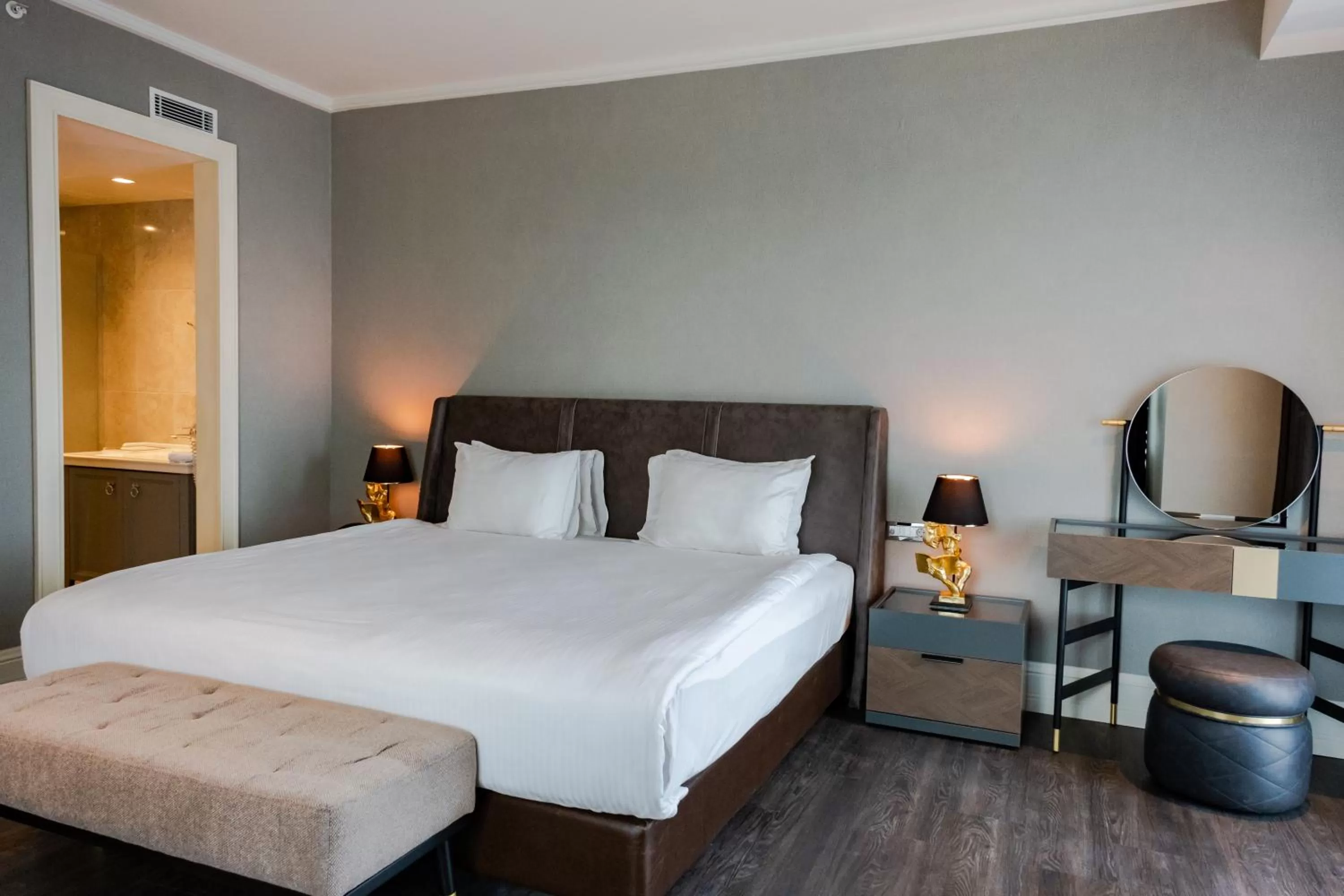 Bed in Windsor Hotel & Convention Center Istanbul