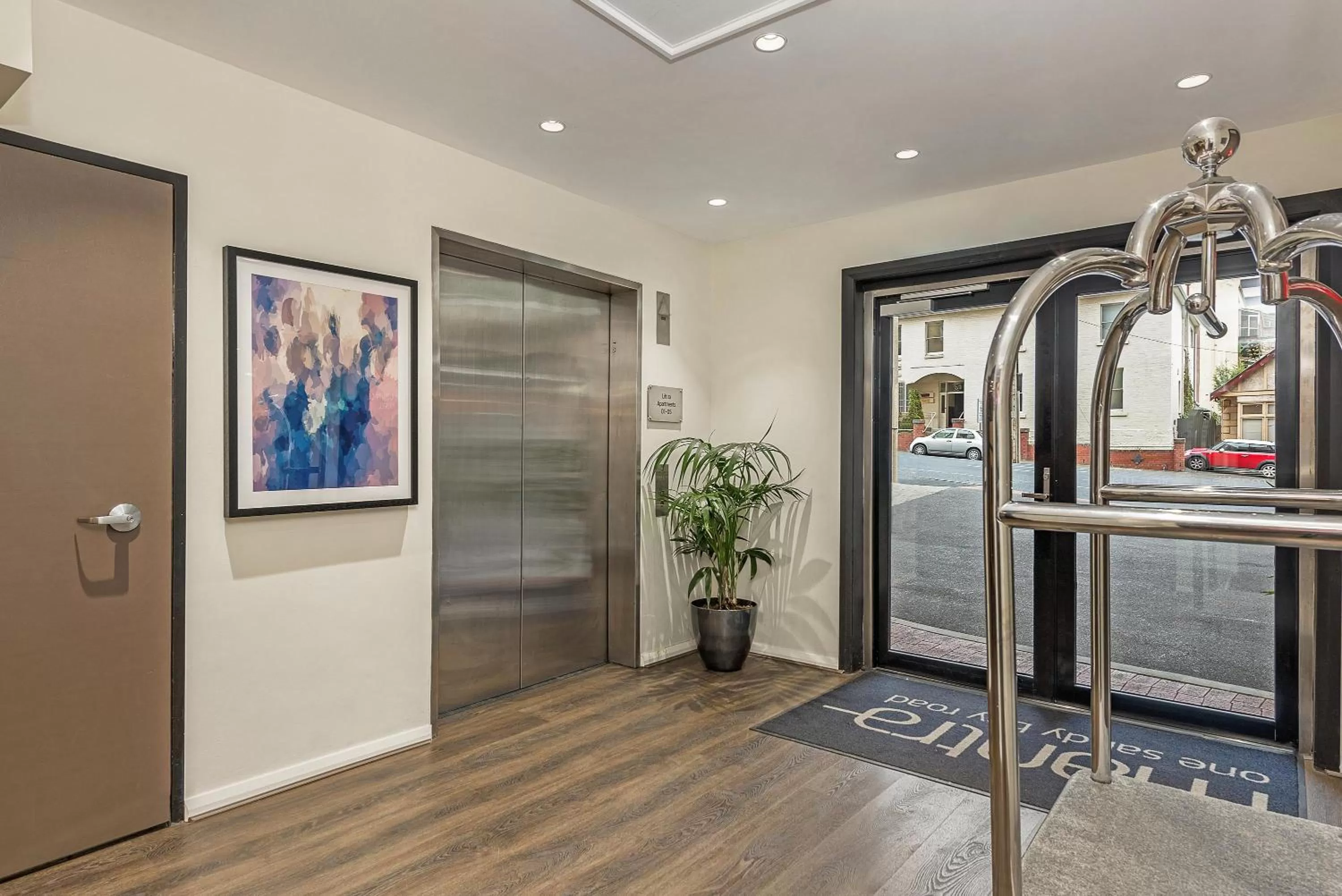 Lobby or reception in Mantra One Sandy Bay Road