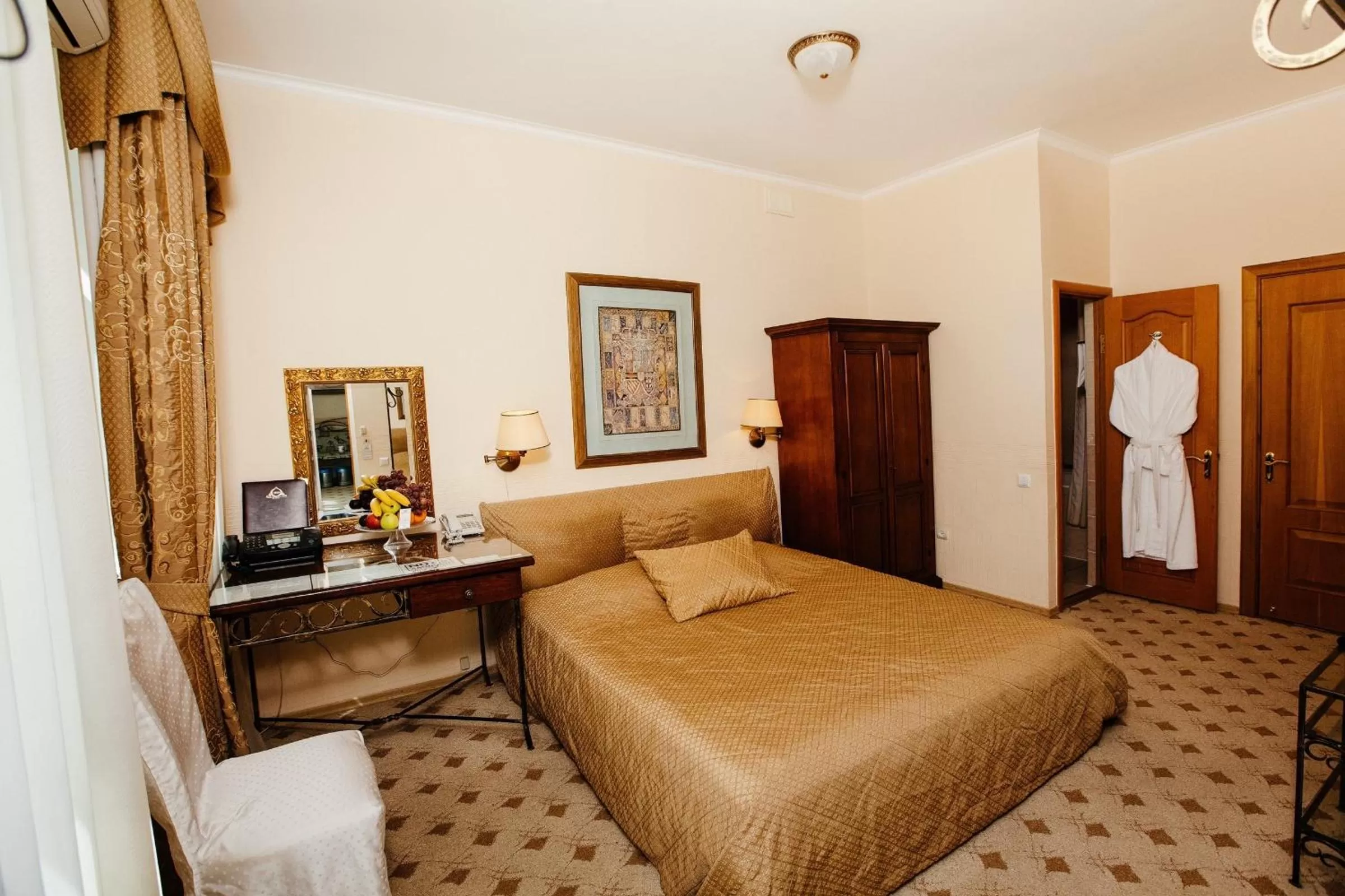 Bed in Business Hotel