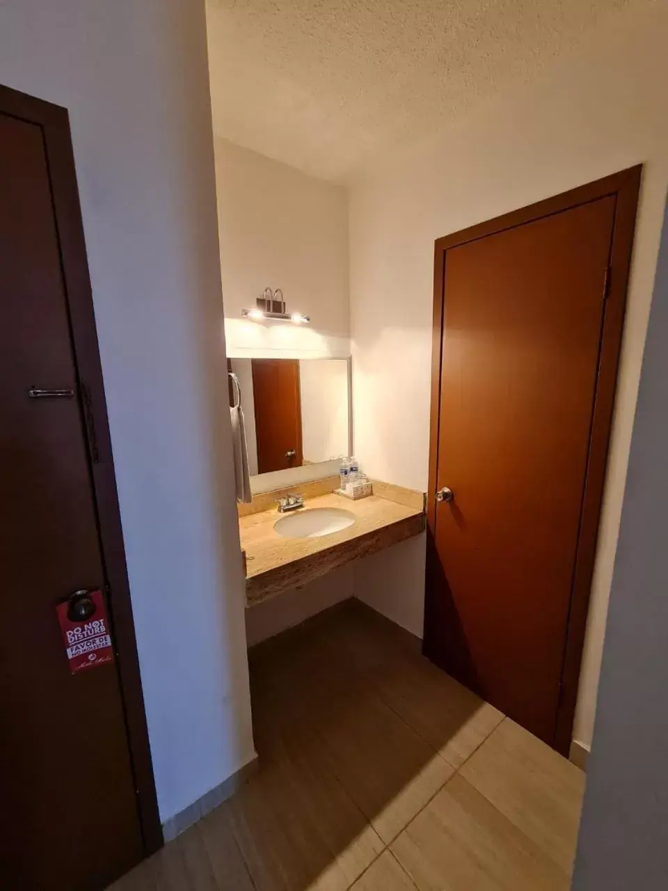 Bed in Hotel Marlon Bed in Hotel Marlon