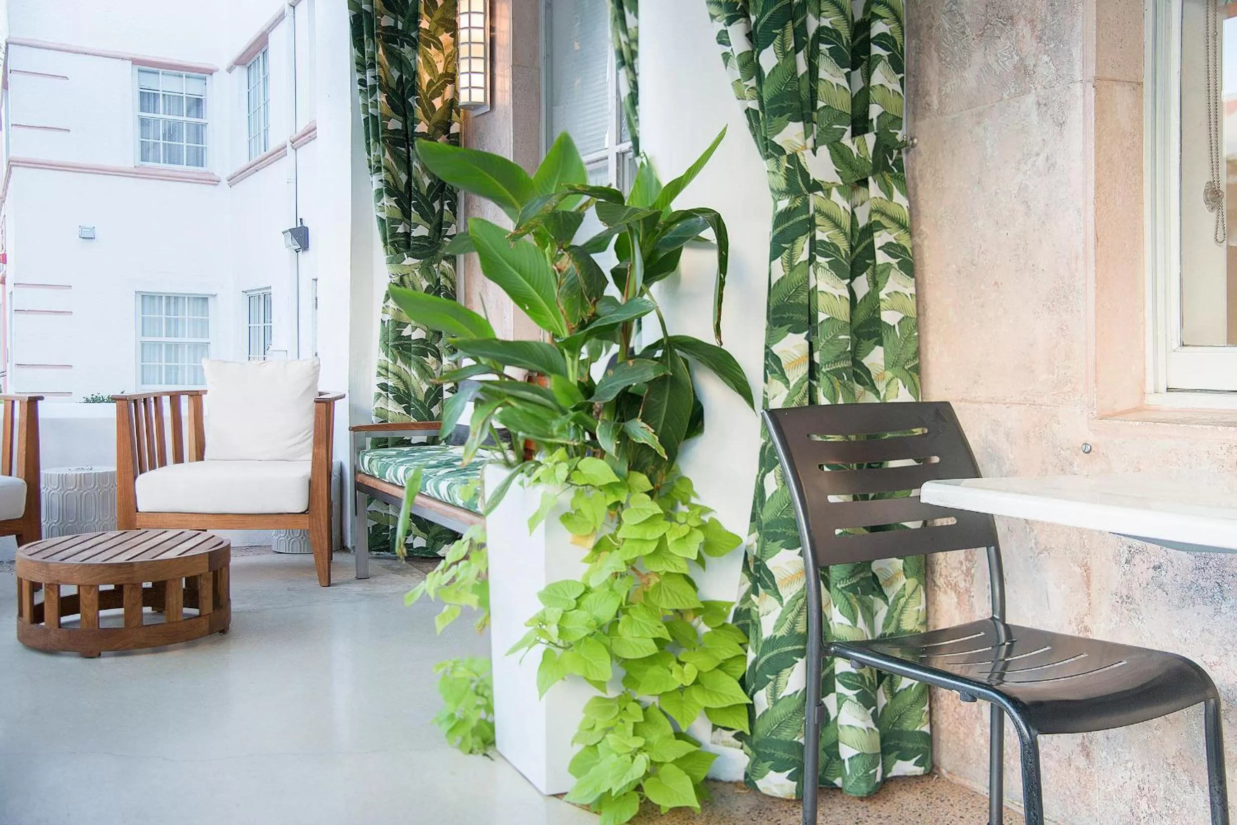 Seating area in President Hotel