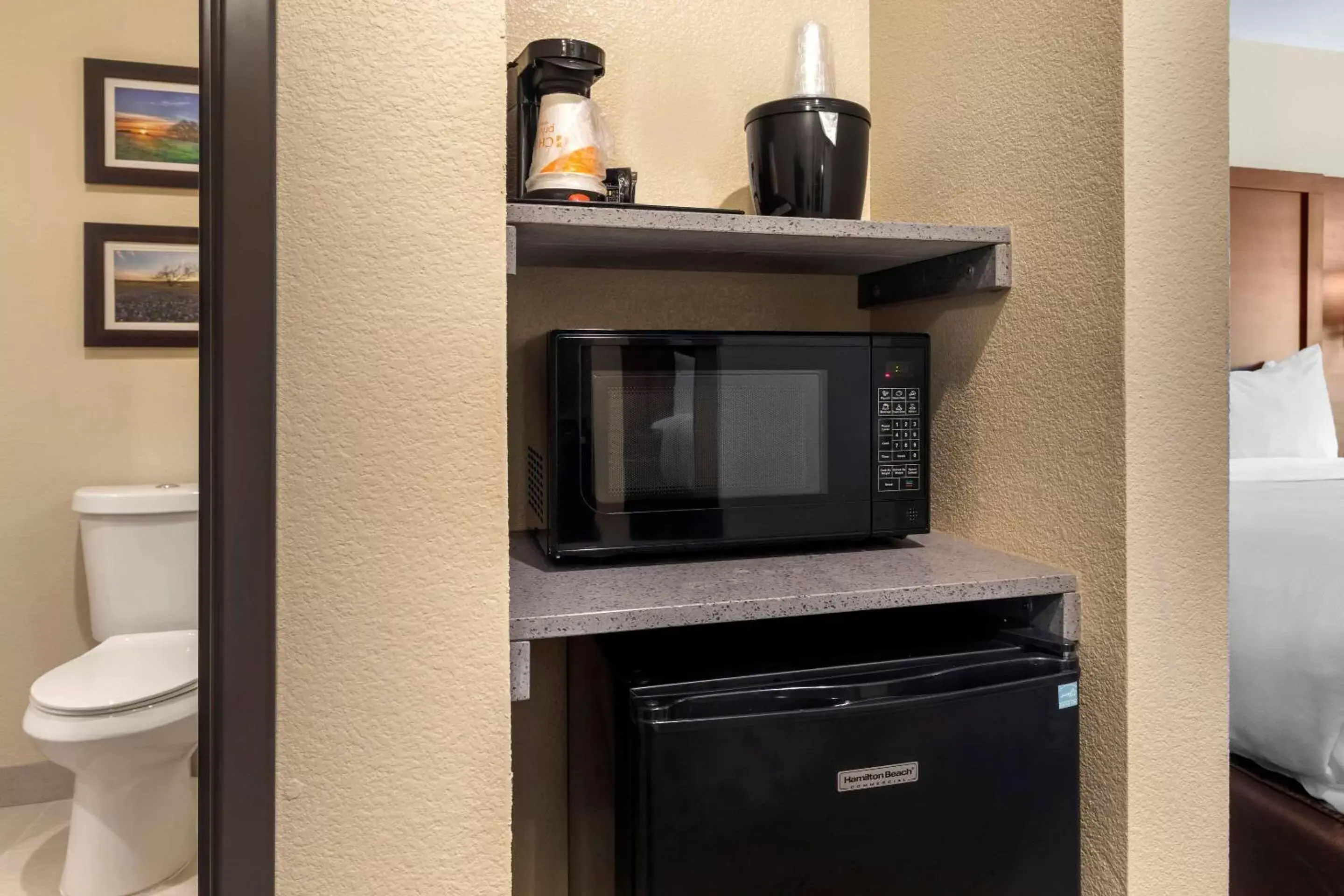 Photo of the whole room, TV/Entertainment Center in Comfort Inn & Suites