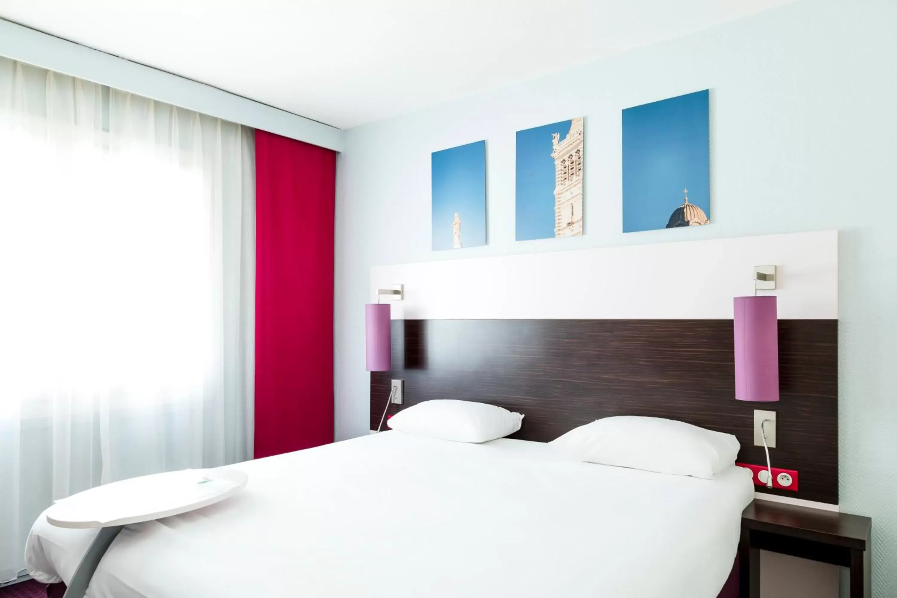 Bed in ibis Styles Marseille Centre Prado Castellane