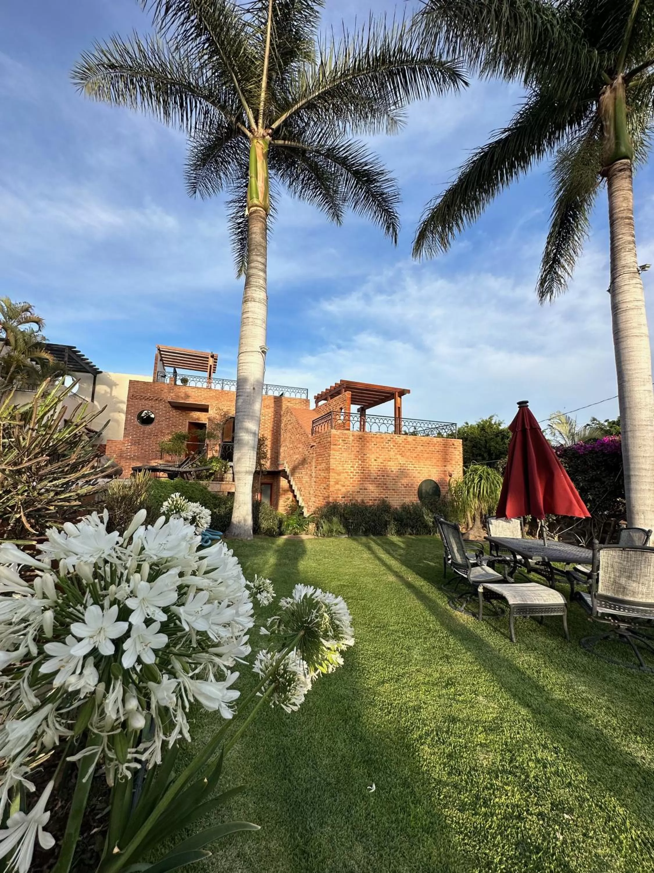 Hotel Lindo Ajijic Bed & Breakfast